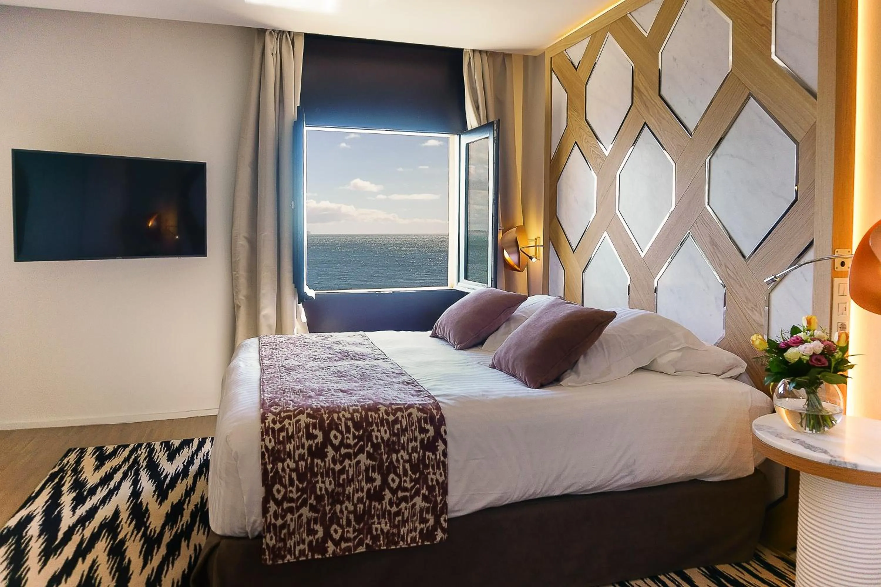Suite with Sea View in Hospes Maricel y Spa, Palma de Mallorca, a Member of Design Hotels