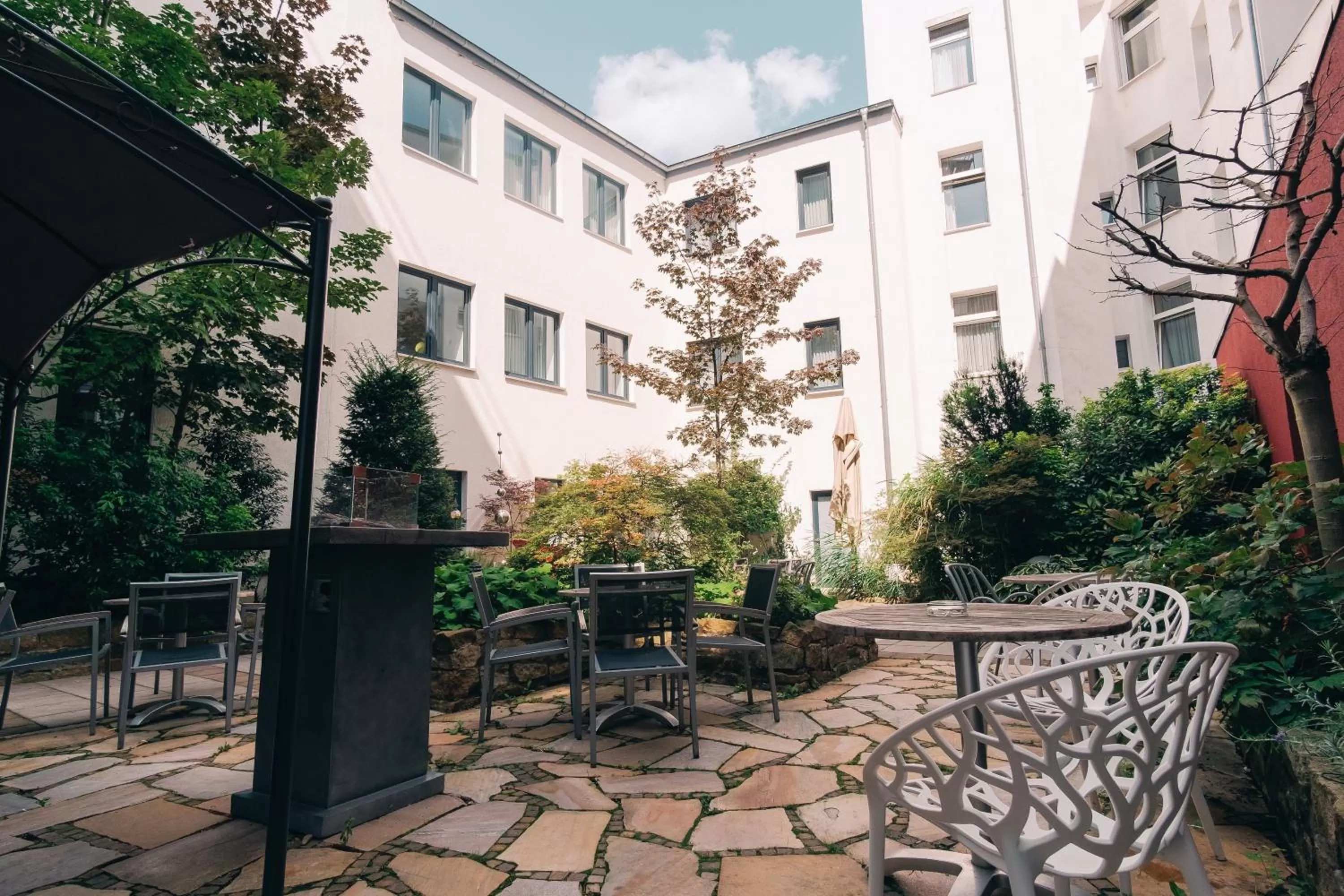 Patio in Hotel Esplanade Dortmund