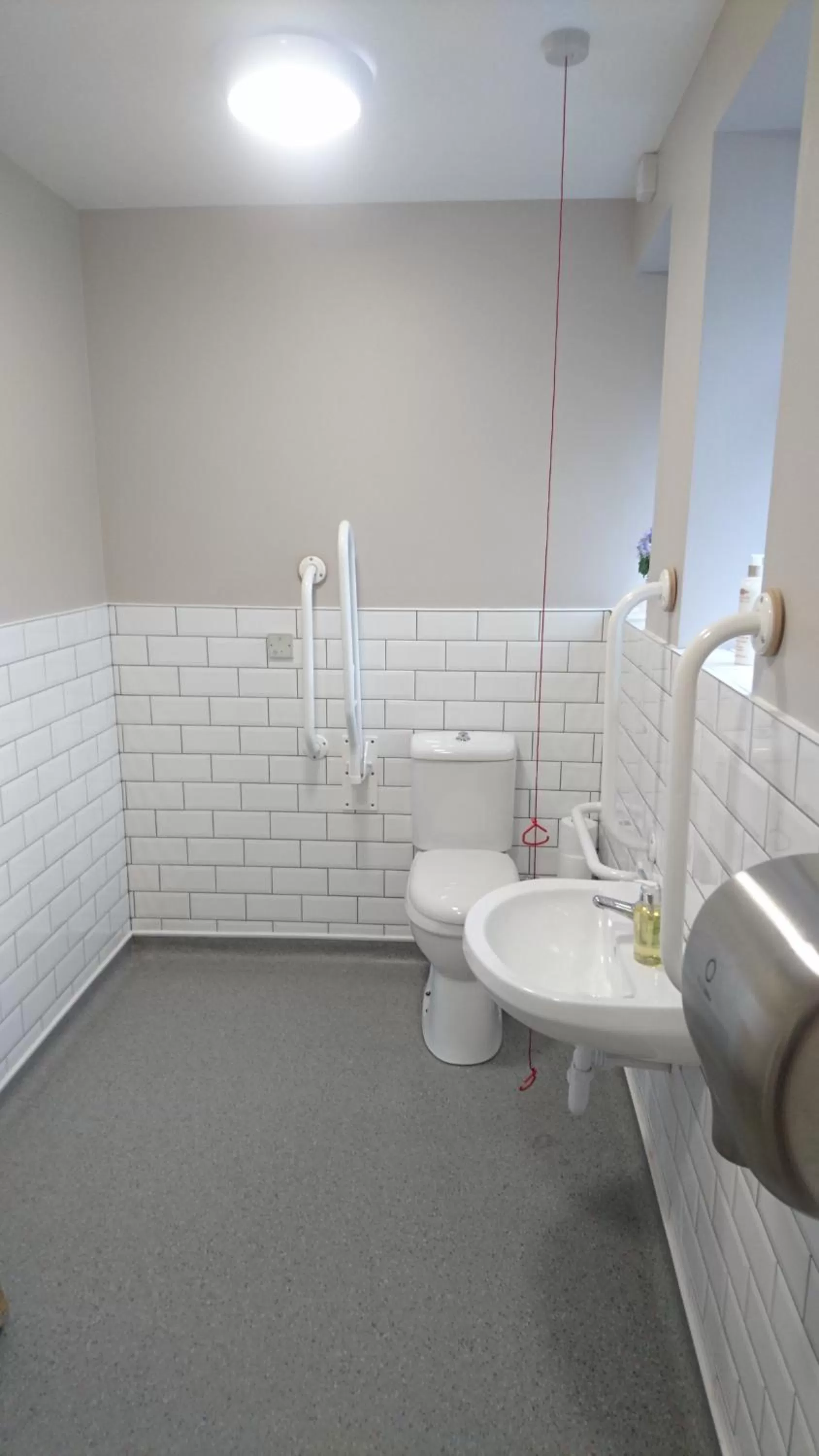 Decorative detail in White Horse Inn