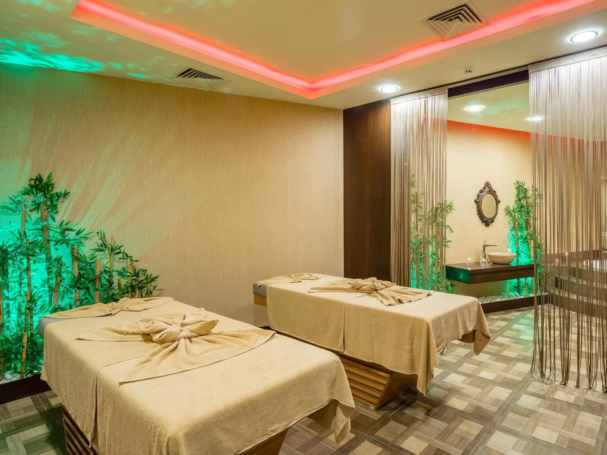 Massage in Holiday Inn Antalya - Lara by IHG