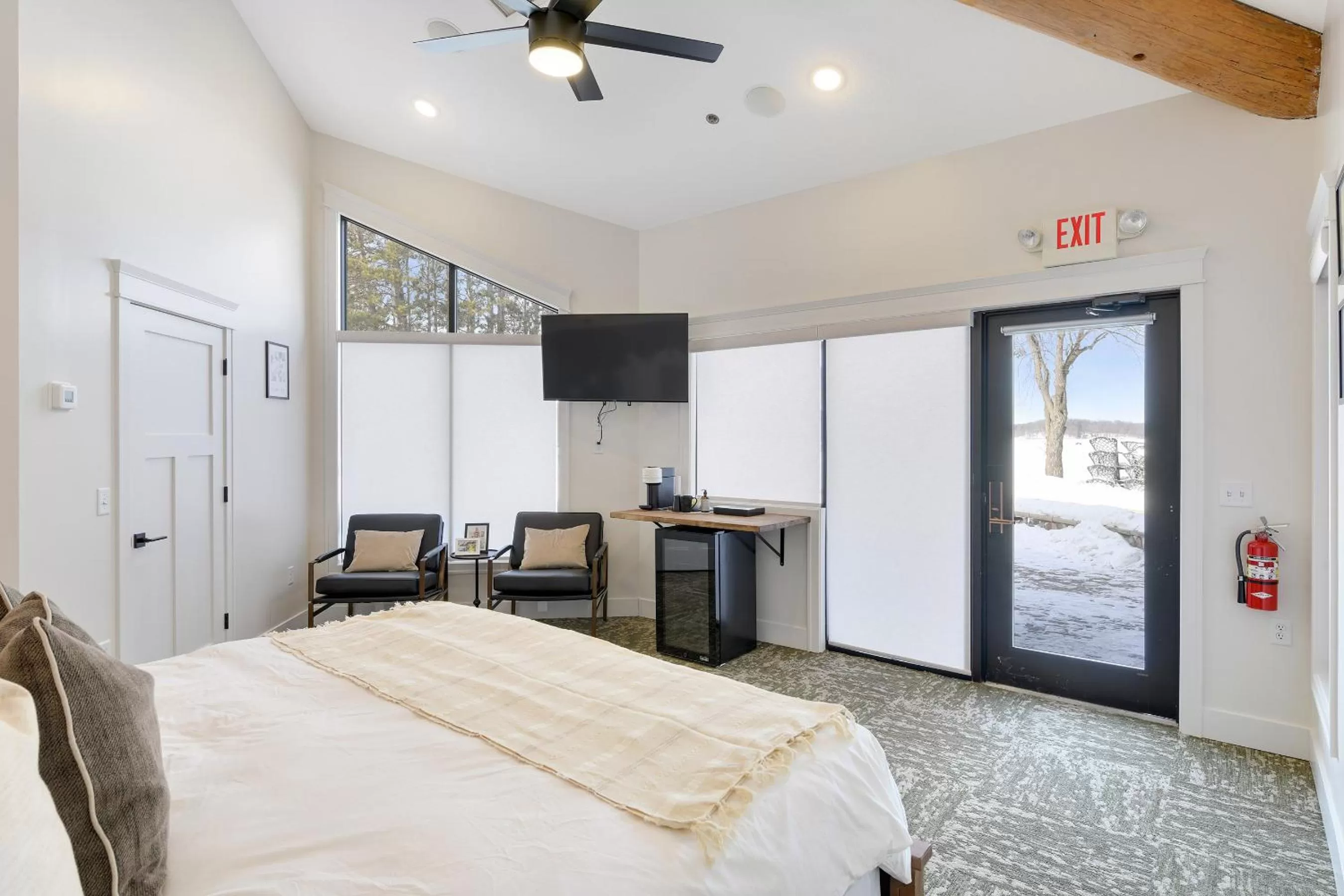 Bed in Balsam Lake Lodge