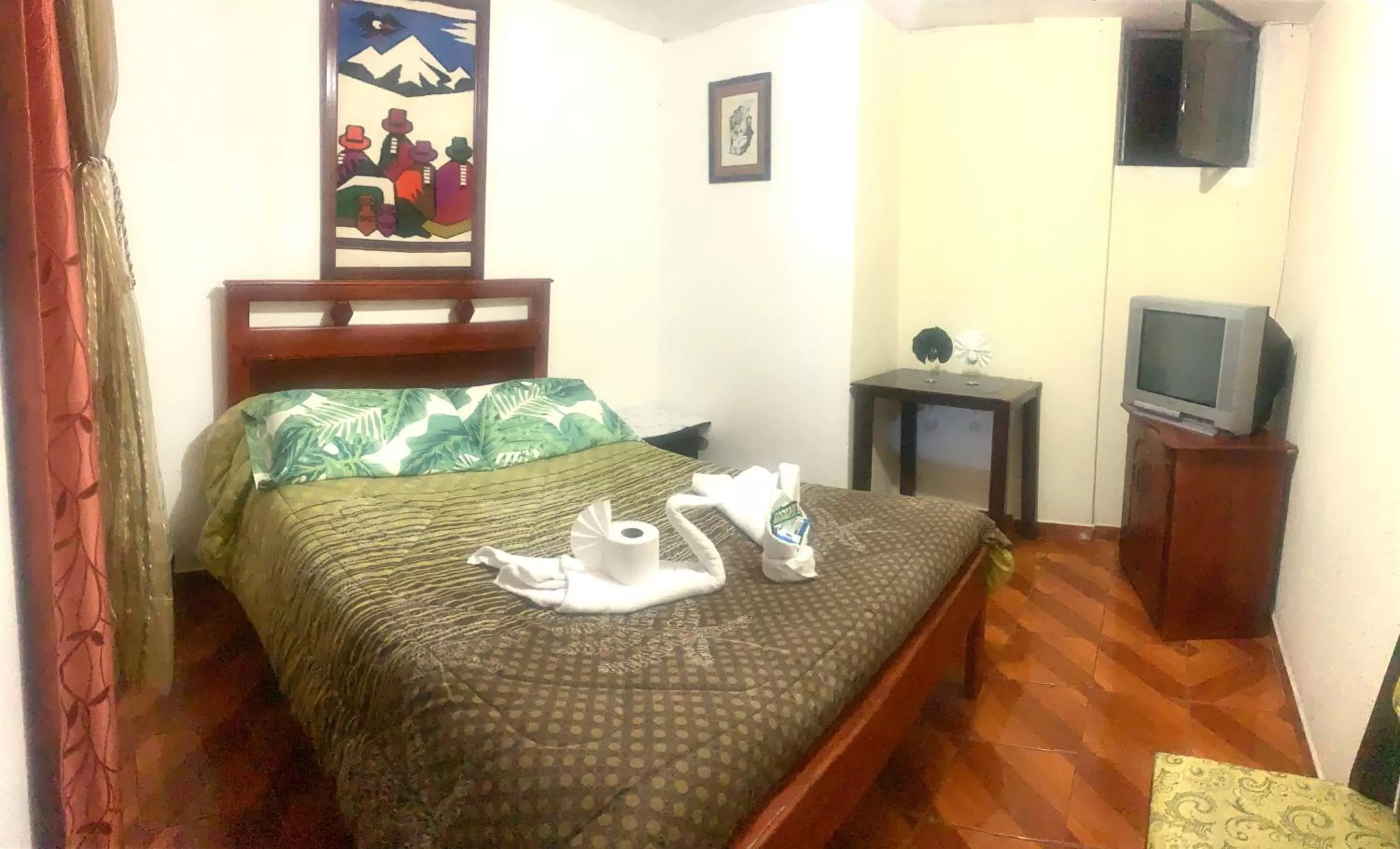 Bed in Hostal Jora Continental