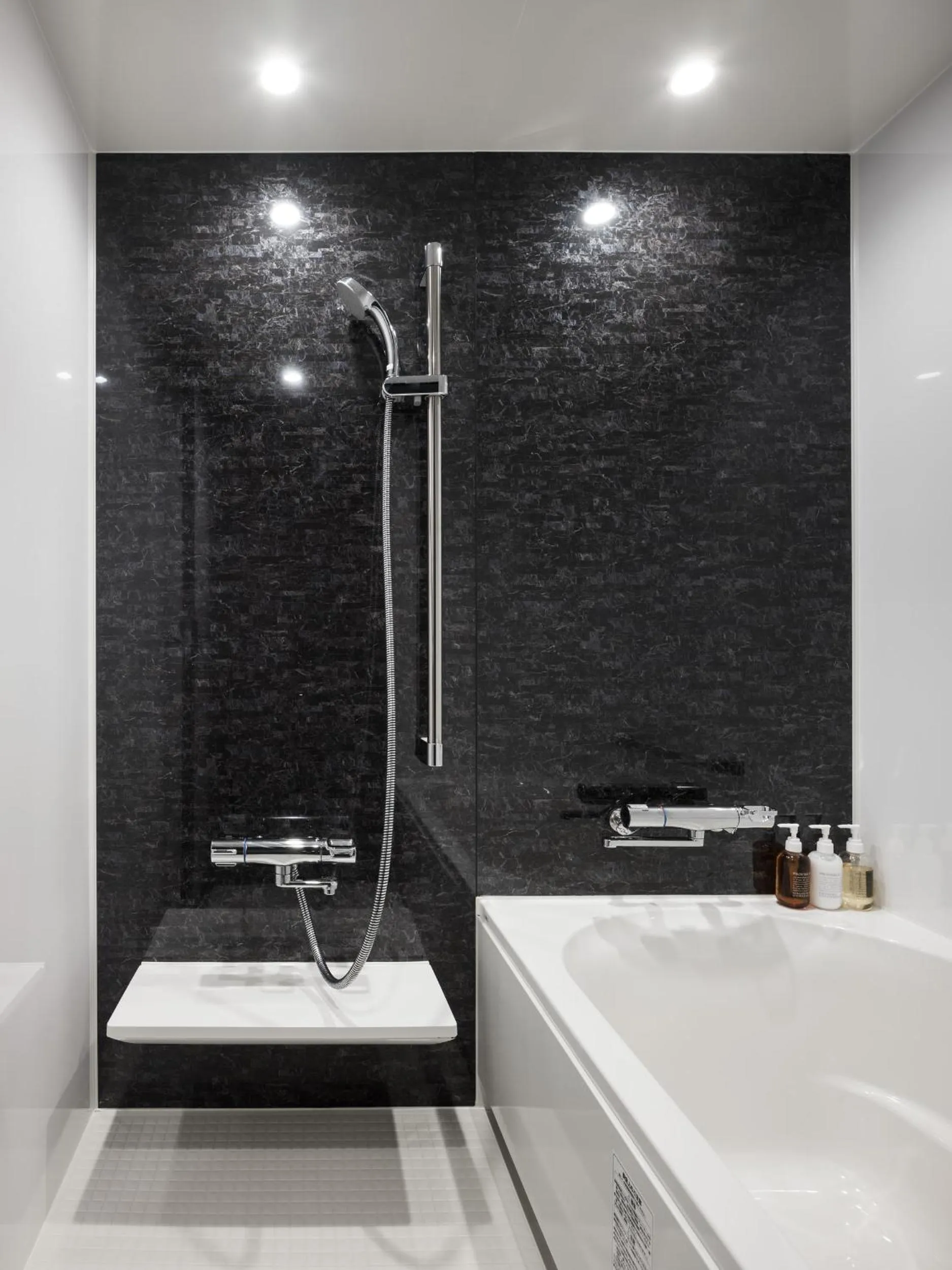 Shower in Nest Hotel Osaka Umeda