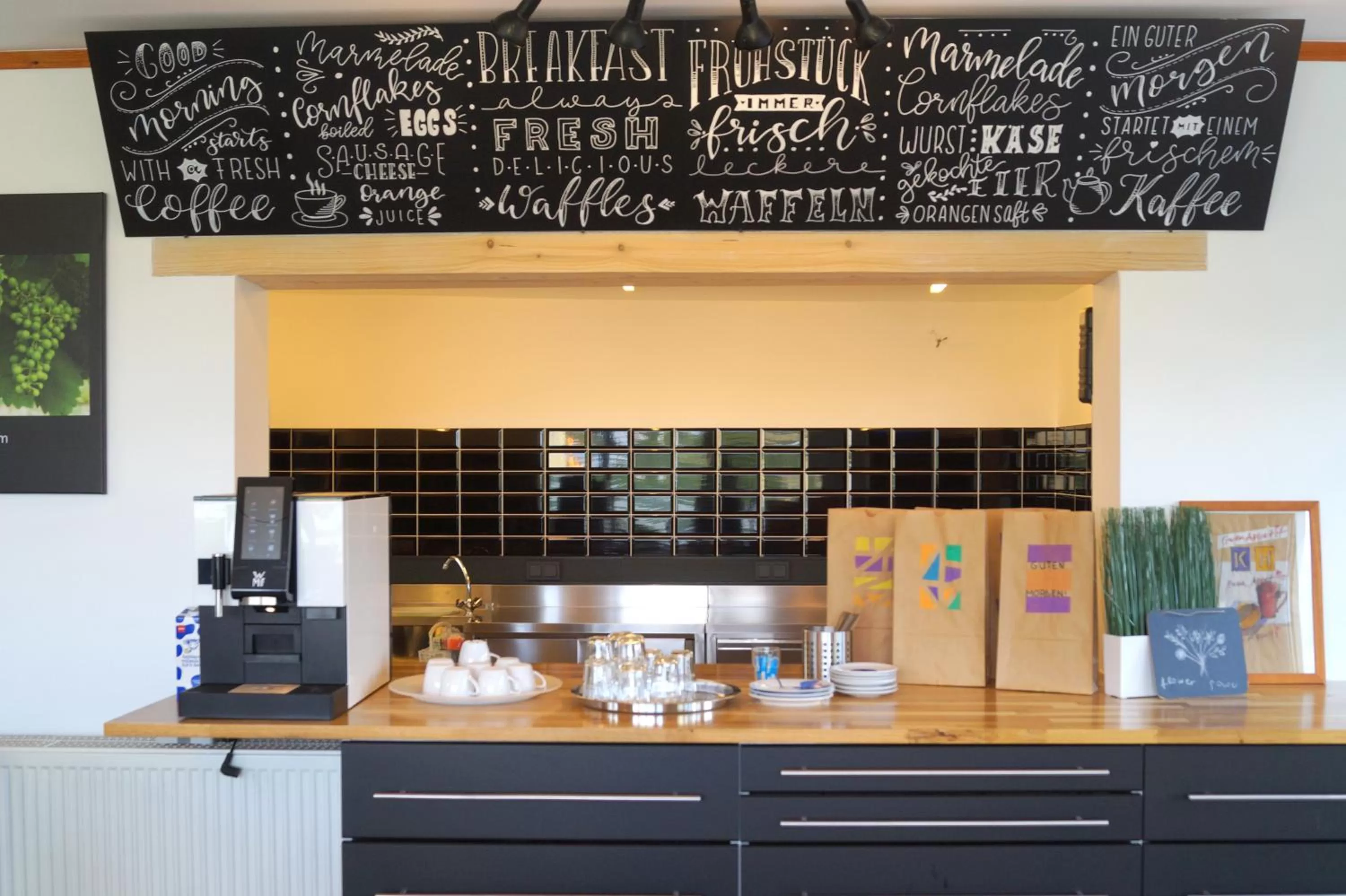 Kraft Hotel-Klimaanlage in jedem Zimmer, AC in each room!