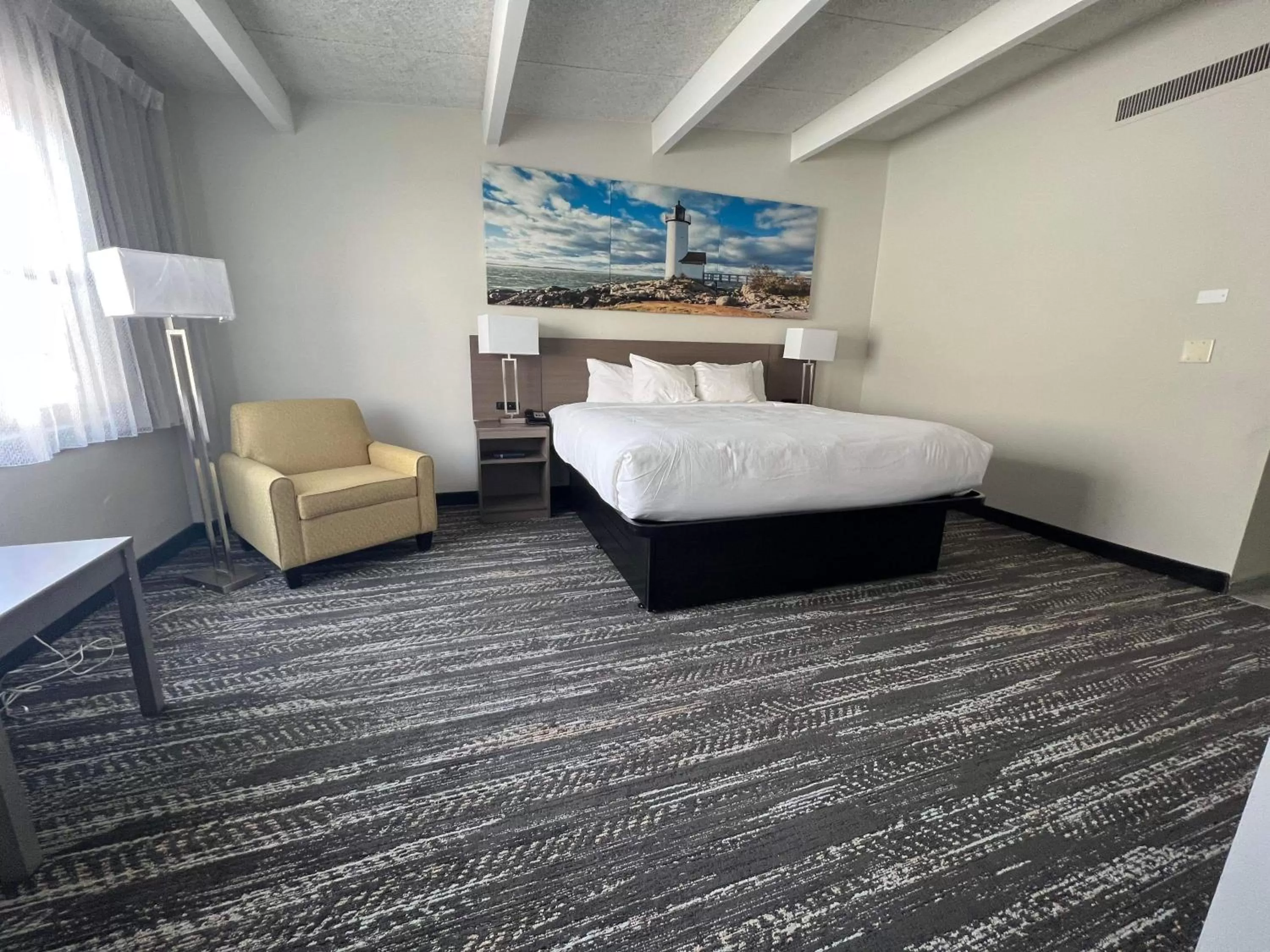 Property building in Days Inn by Wyndham Manitowoc