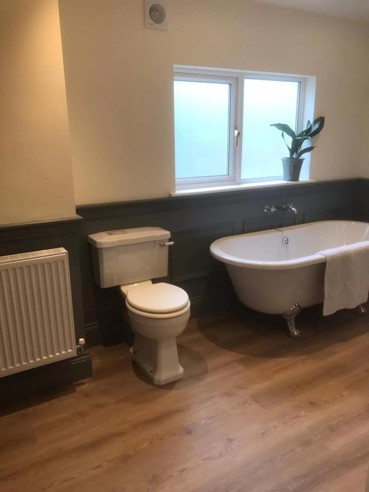 Bathroom in Kell House Bed & Breakfast