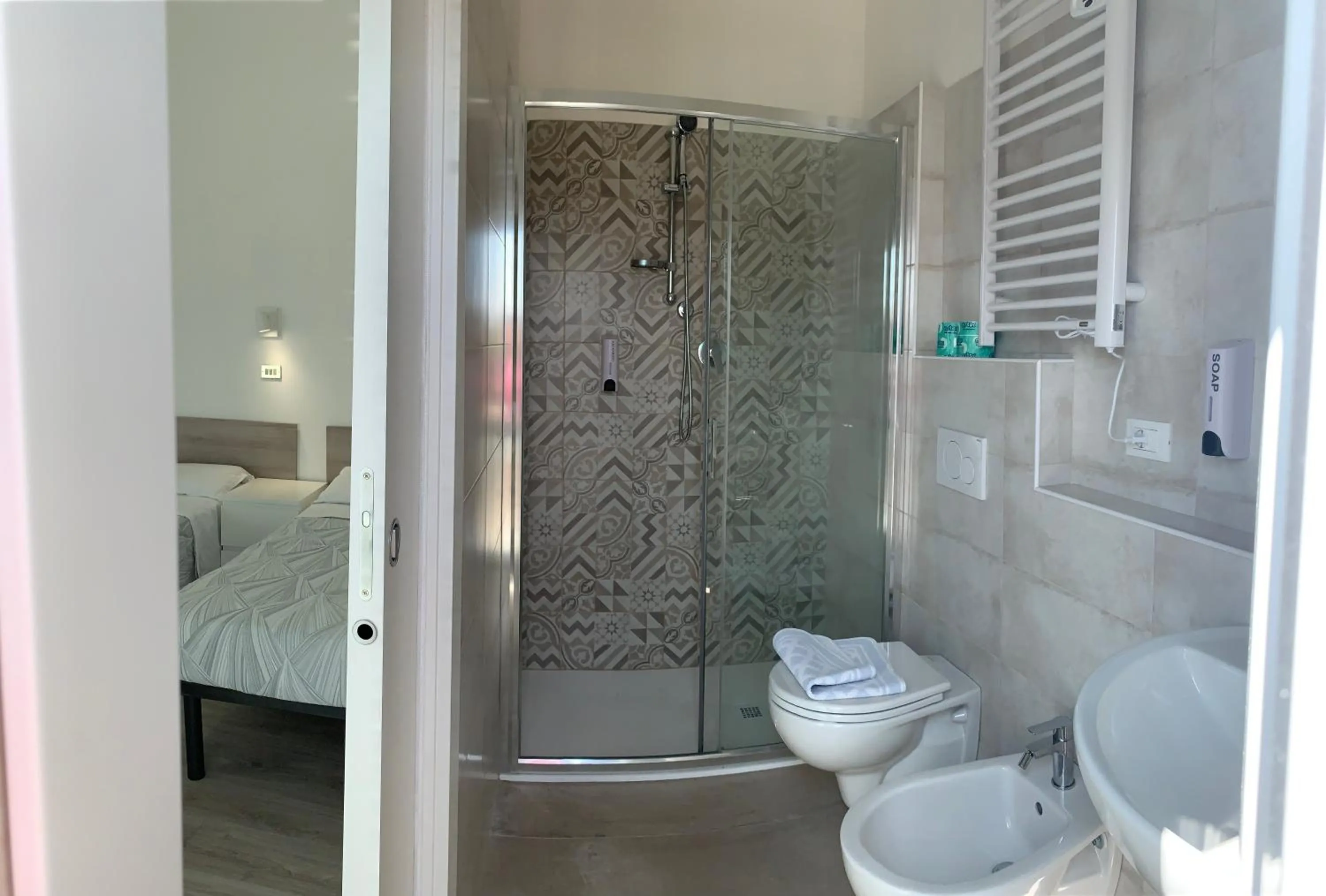 Shower in Hotel Laika