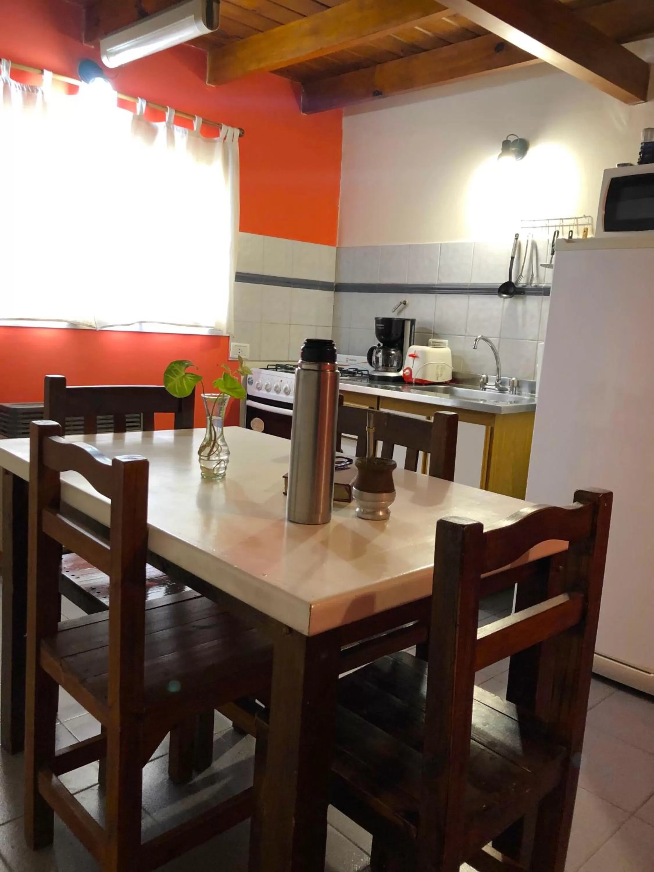 Dining area in Apart Haiken