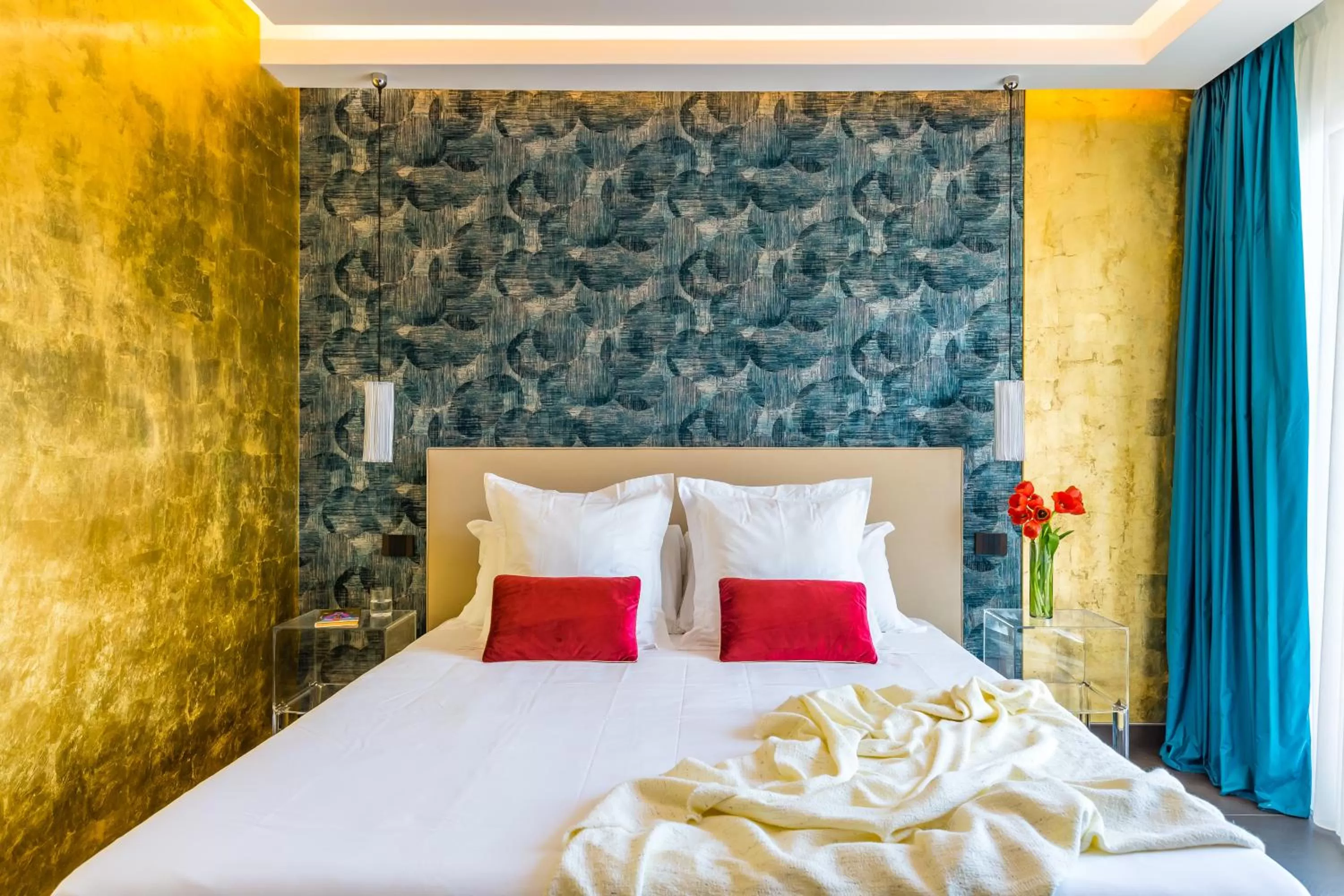 Bed in Dei Martiri Suite