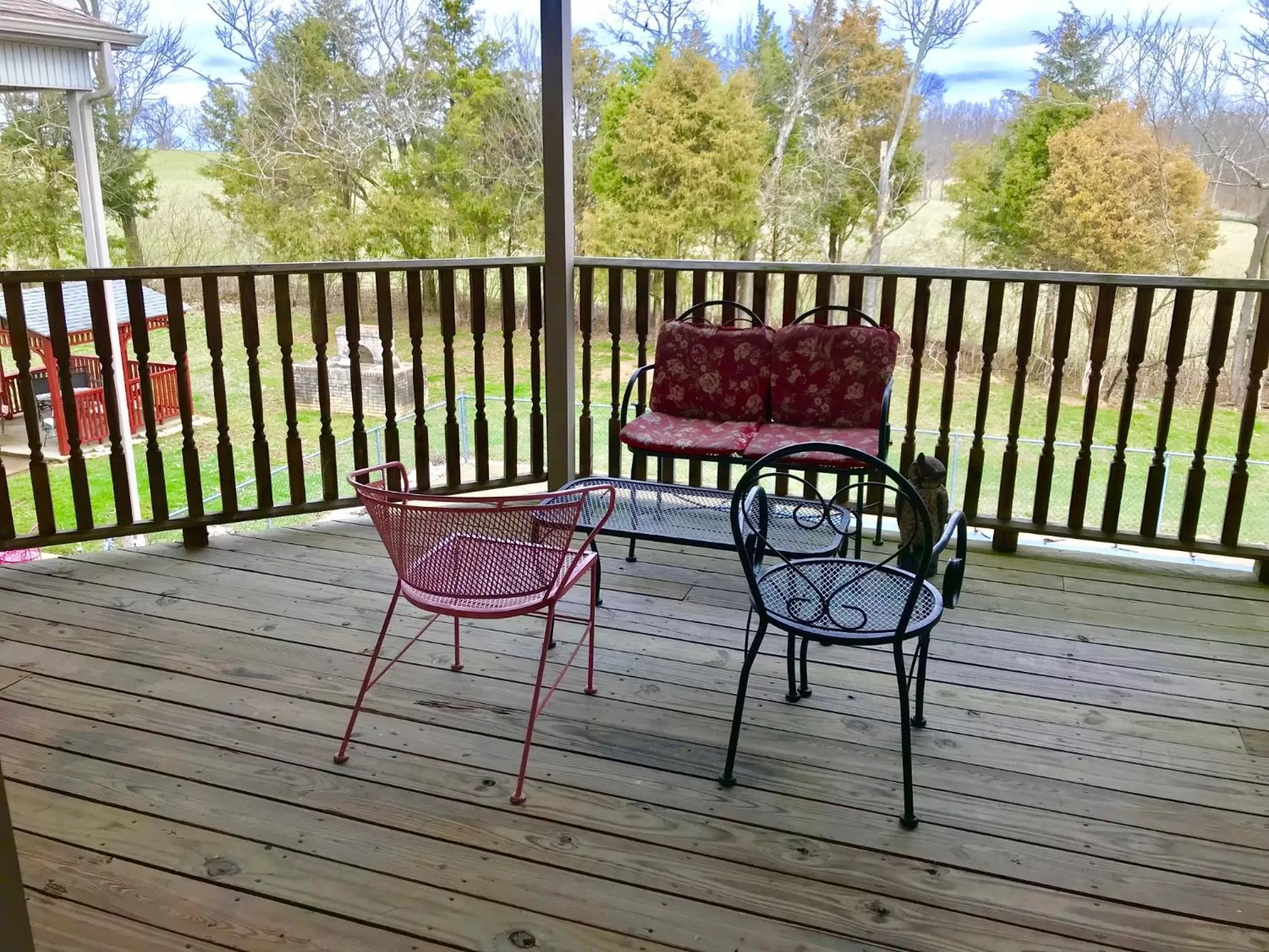Patio, Balcony/Terrace in Rabbit Creek Bed & Breakfast