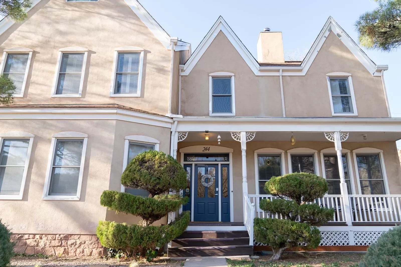 Property Building in Tyler Inn at Zion