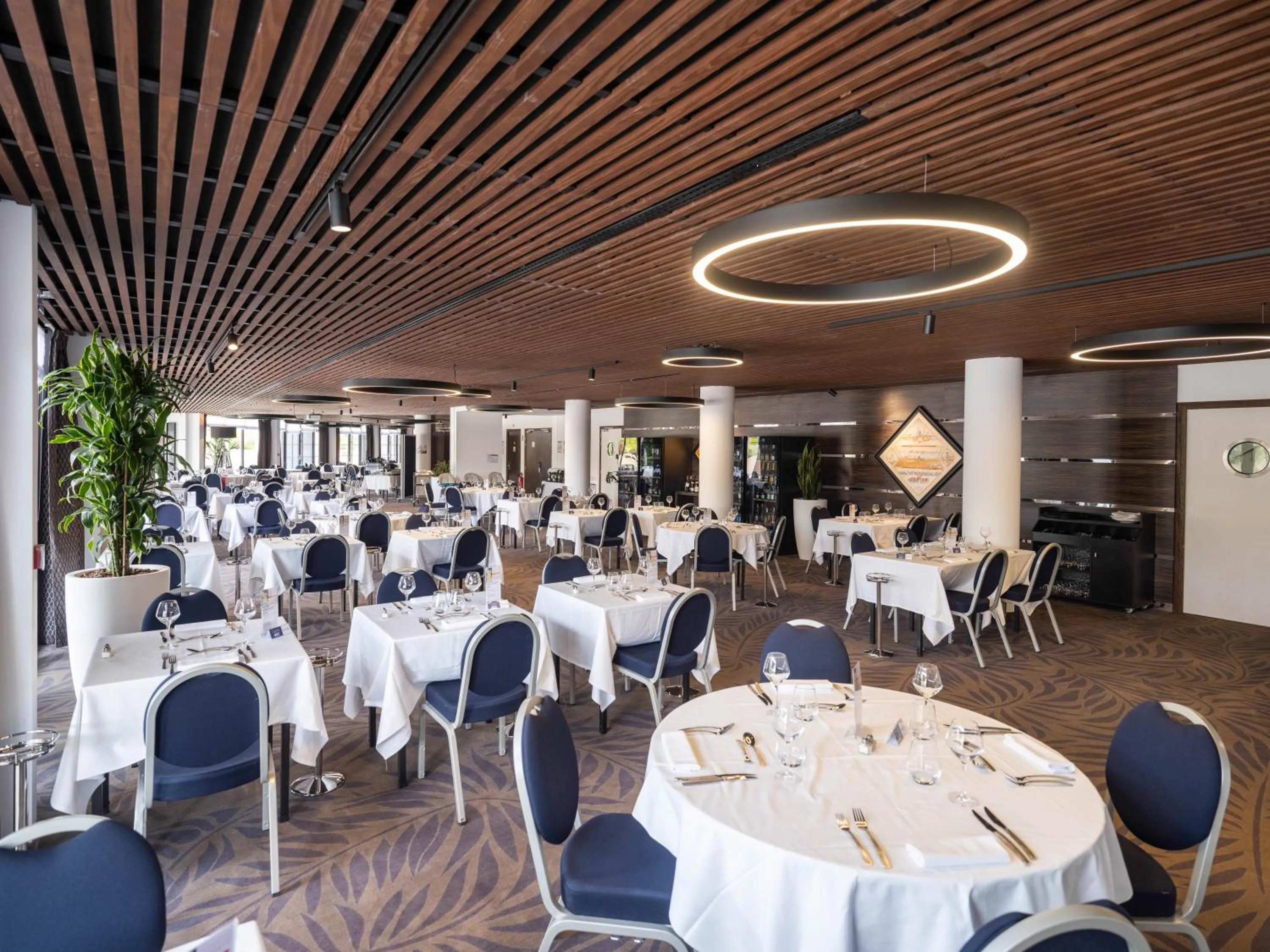 Restaurant/places to eat in Westotel Pornic Côte de Jade