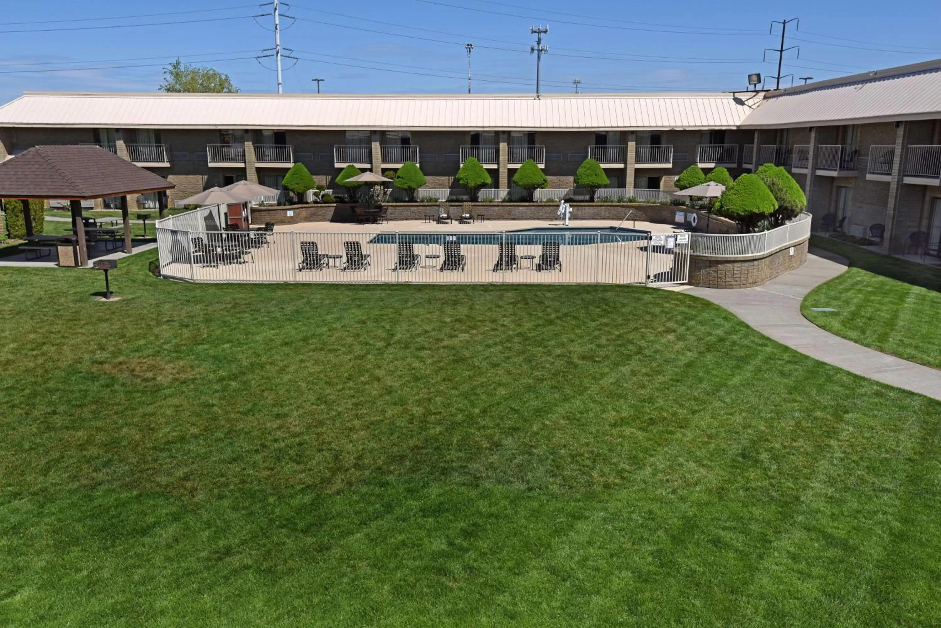 On site in Best Western Plus Ahtanum Inn