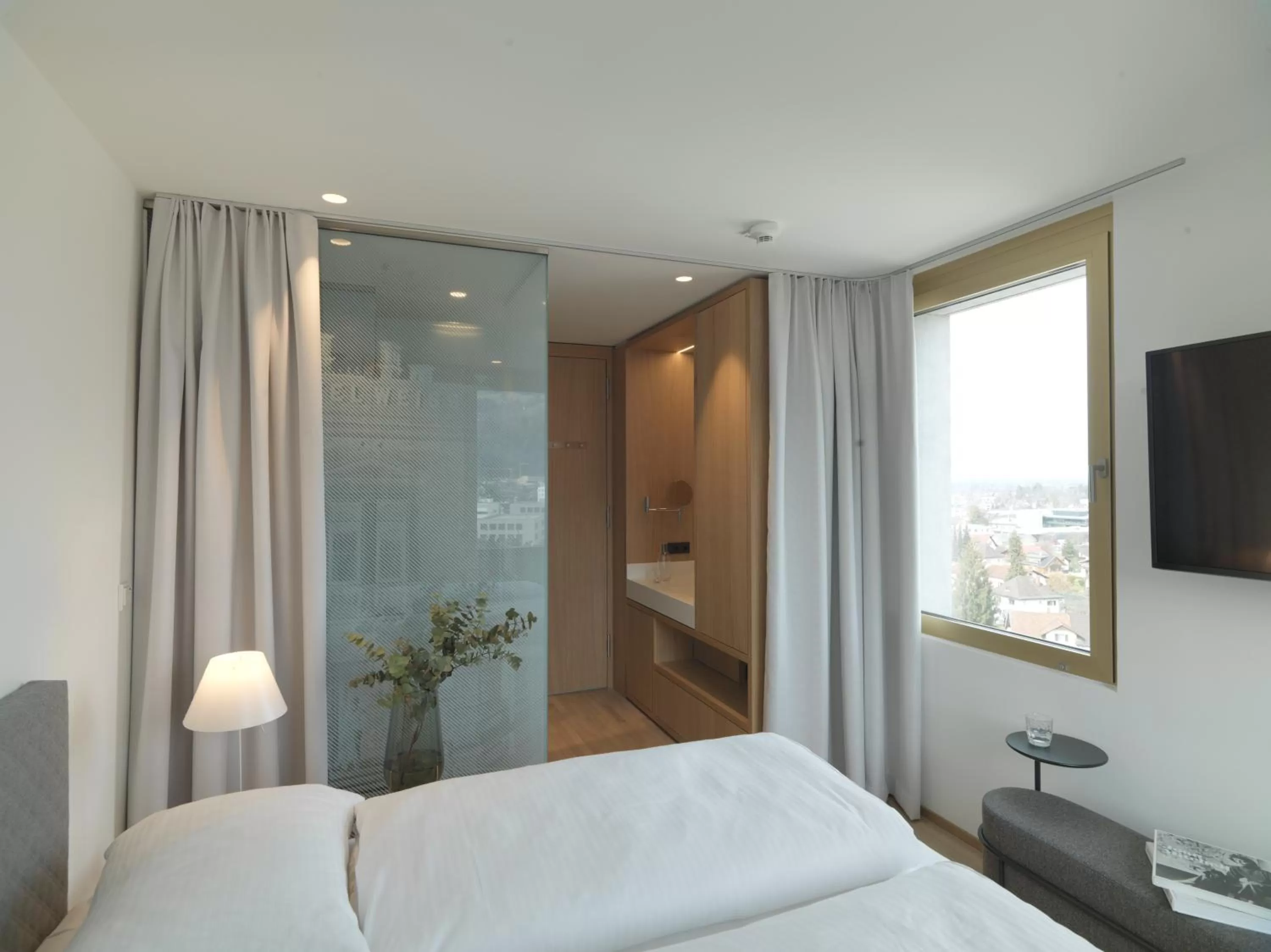 TV and multimedia, Bed in Das Flint