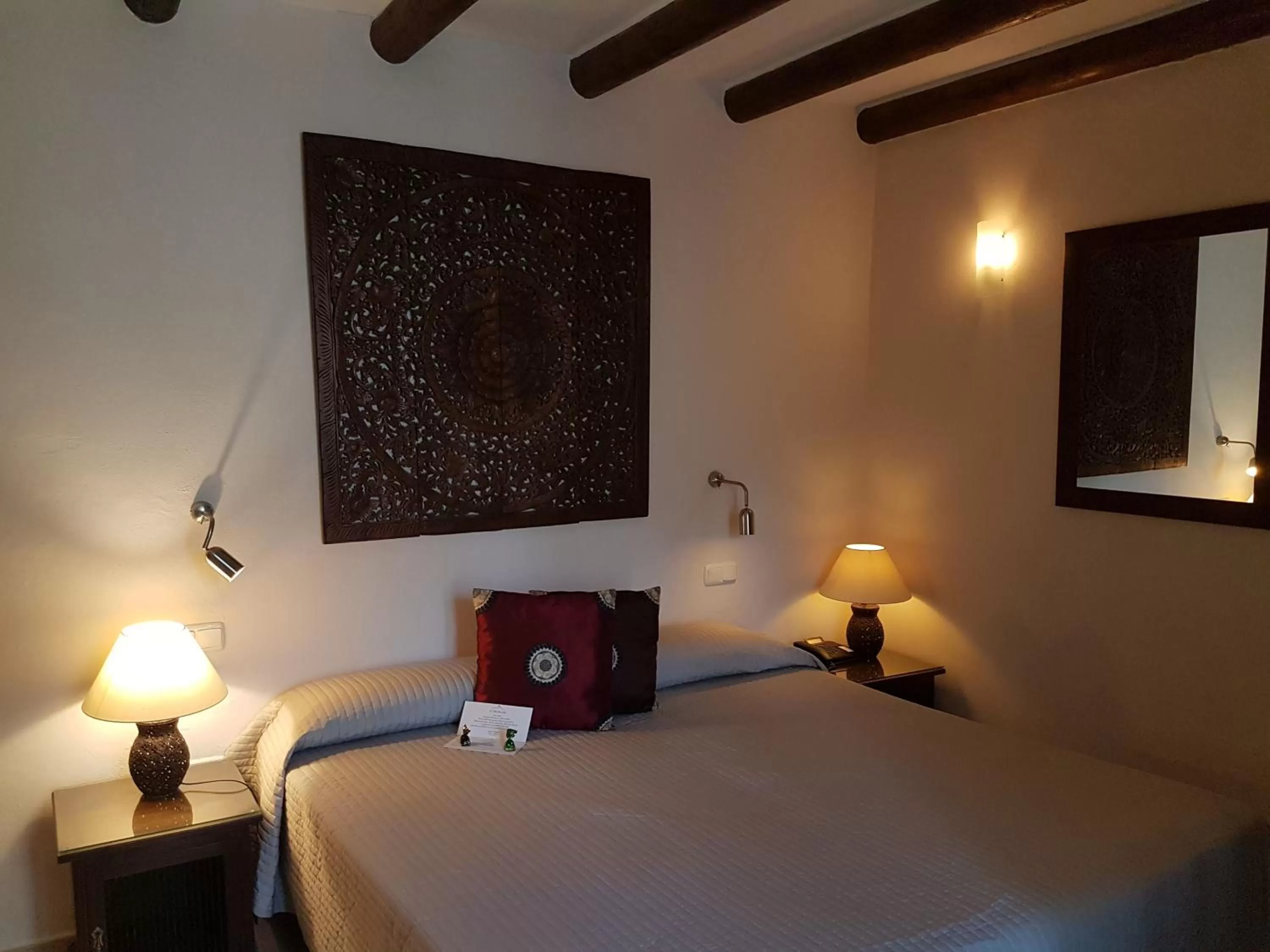 Bed in La Villa Marbella - Old Town