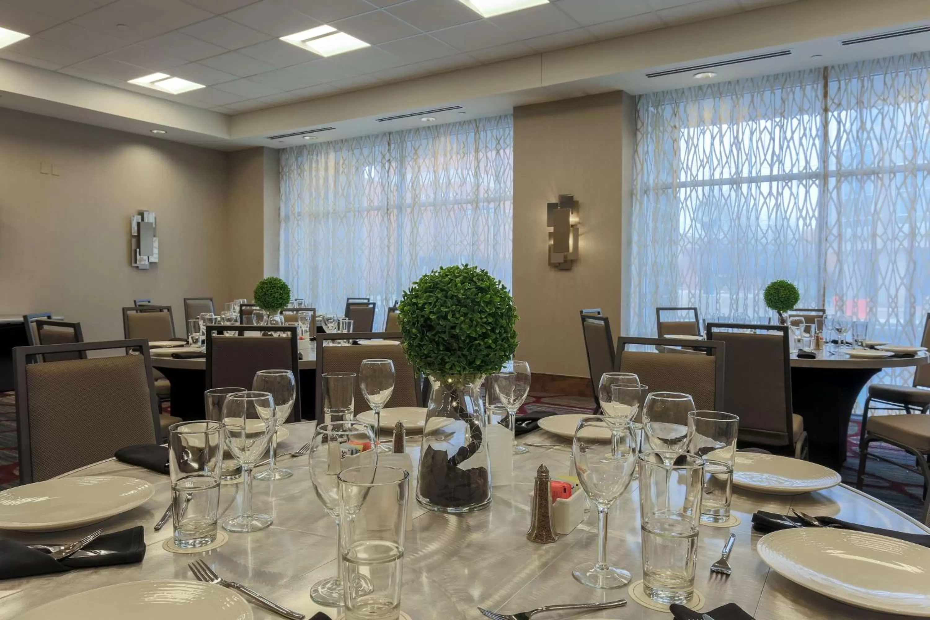 Meeting/conference room in DoubleTree by Hilton Evansville