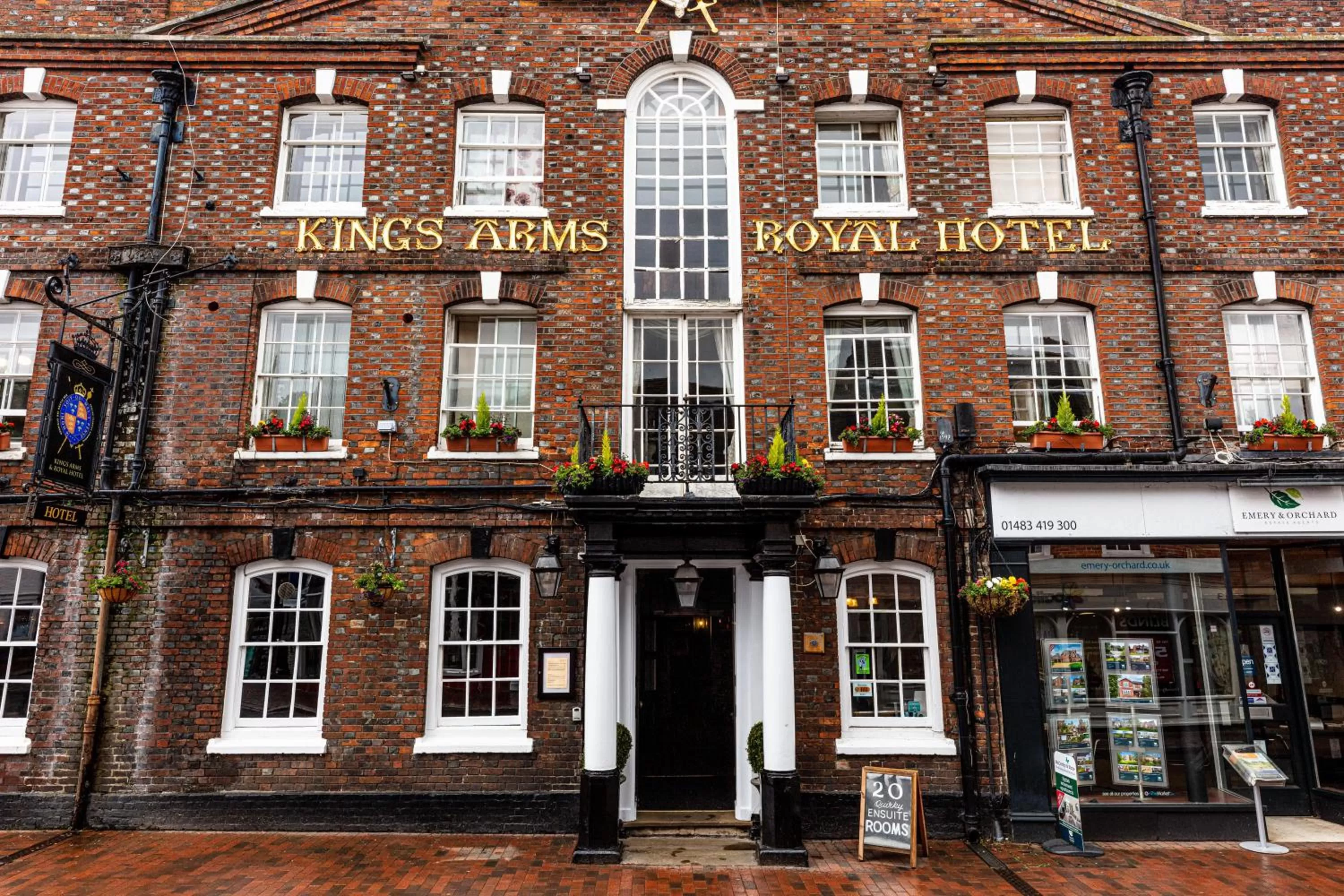 The Kings Arms and Royal Hotel, Godalming, Surrey - The Coaching Inn Group