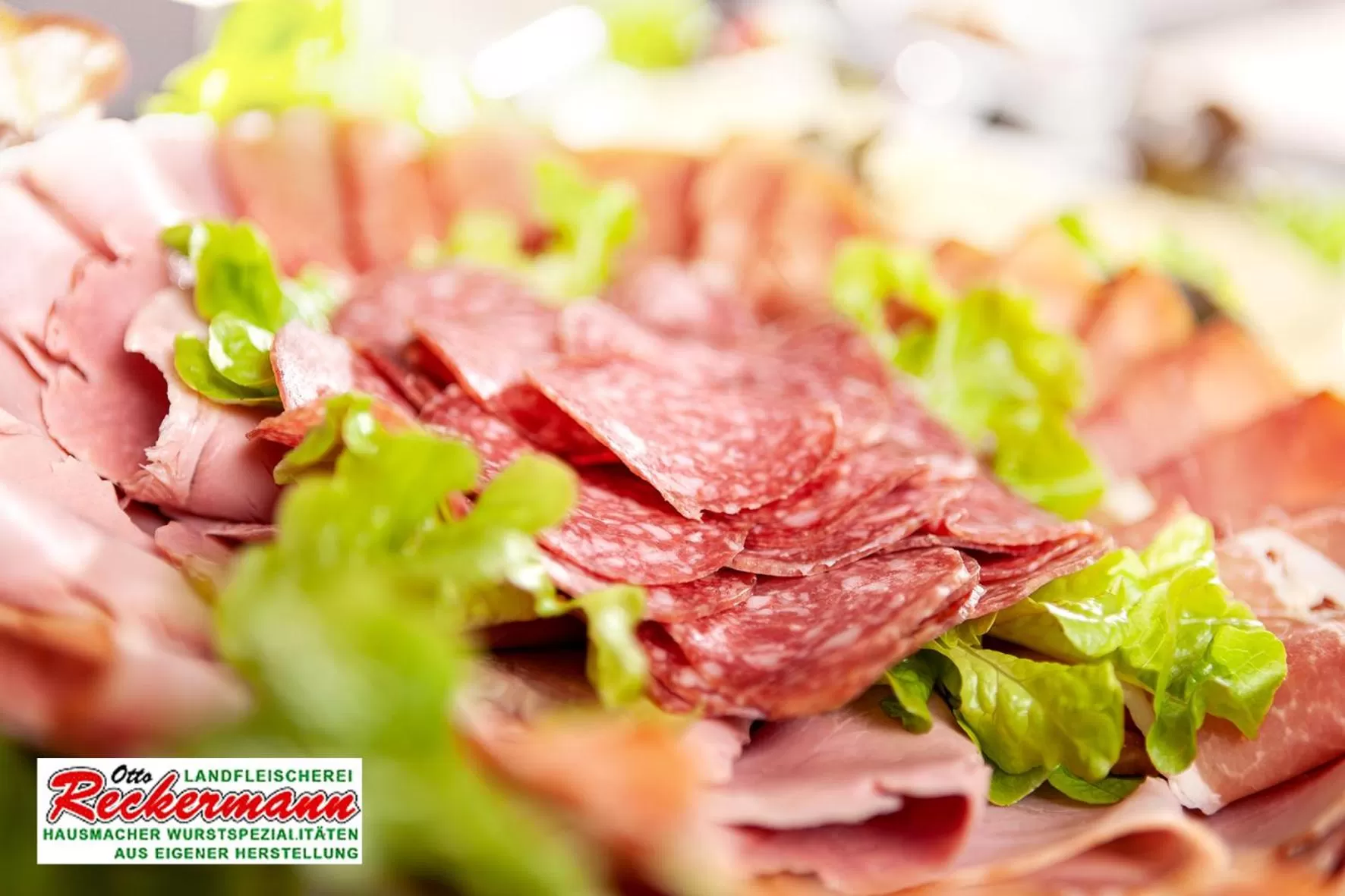 Buffet breakfast in Hotel zur Bever