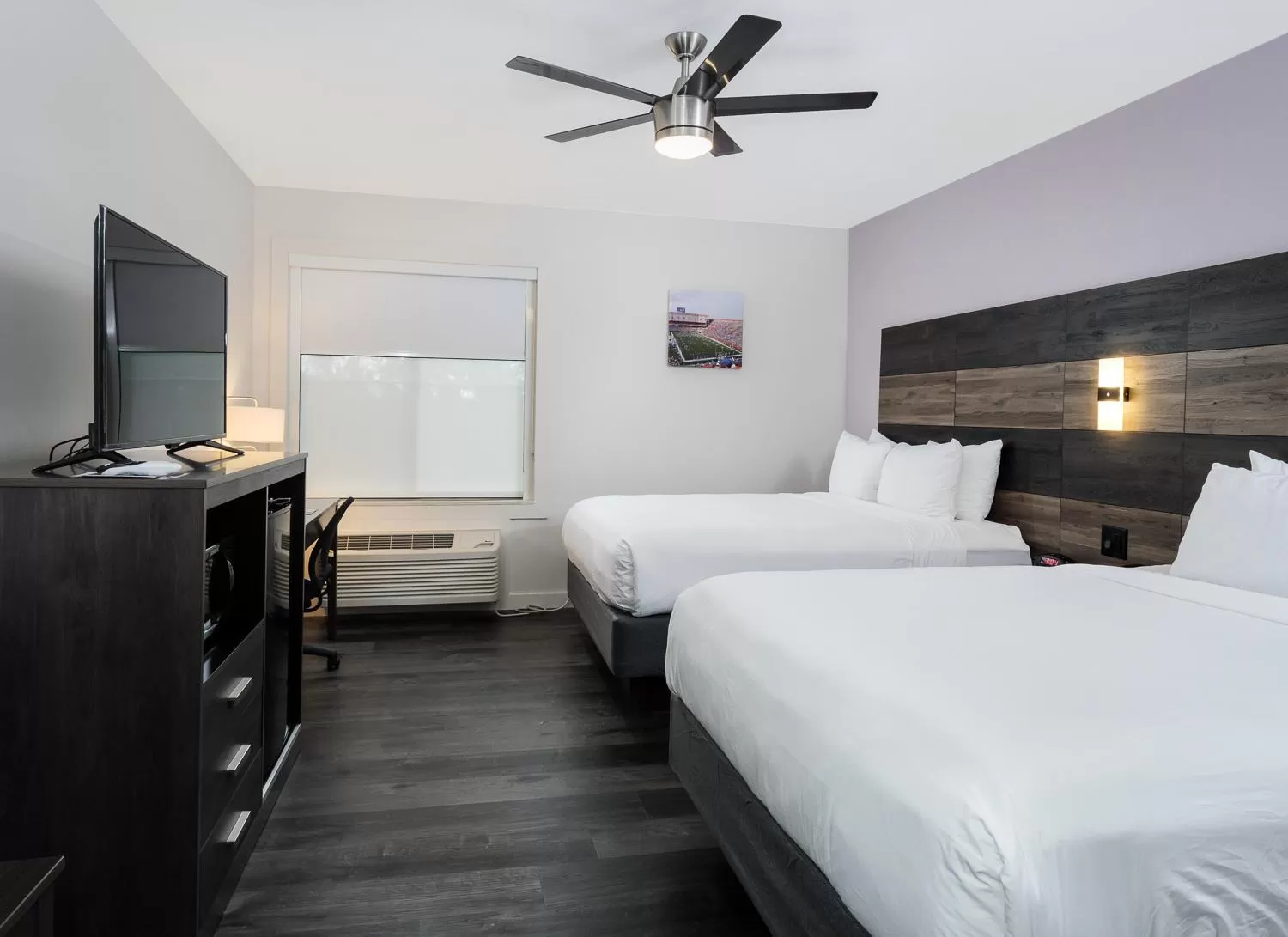 Bed in HoM, A Trademark Collection Hotel