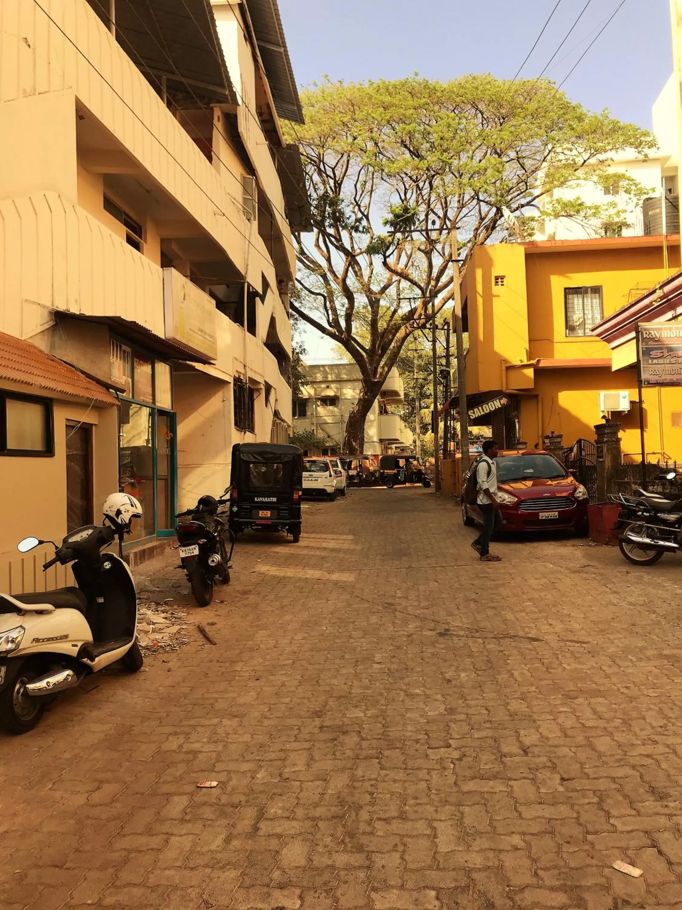 Property building in COSMO LODGE