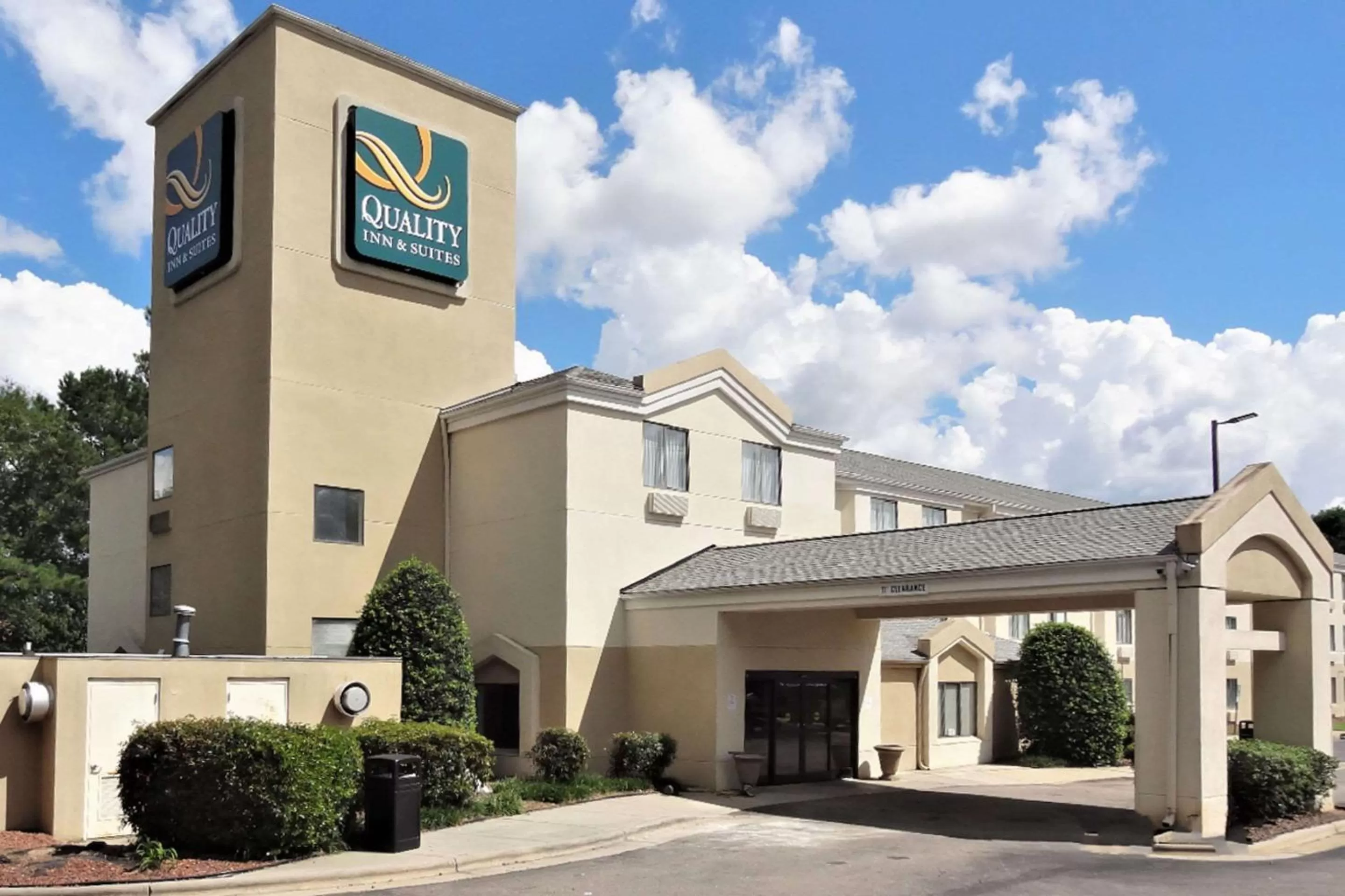 Quality Inn & Suites Raleigh North