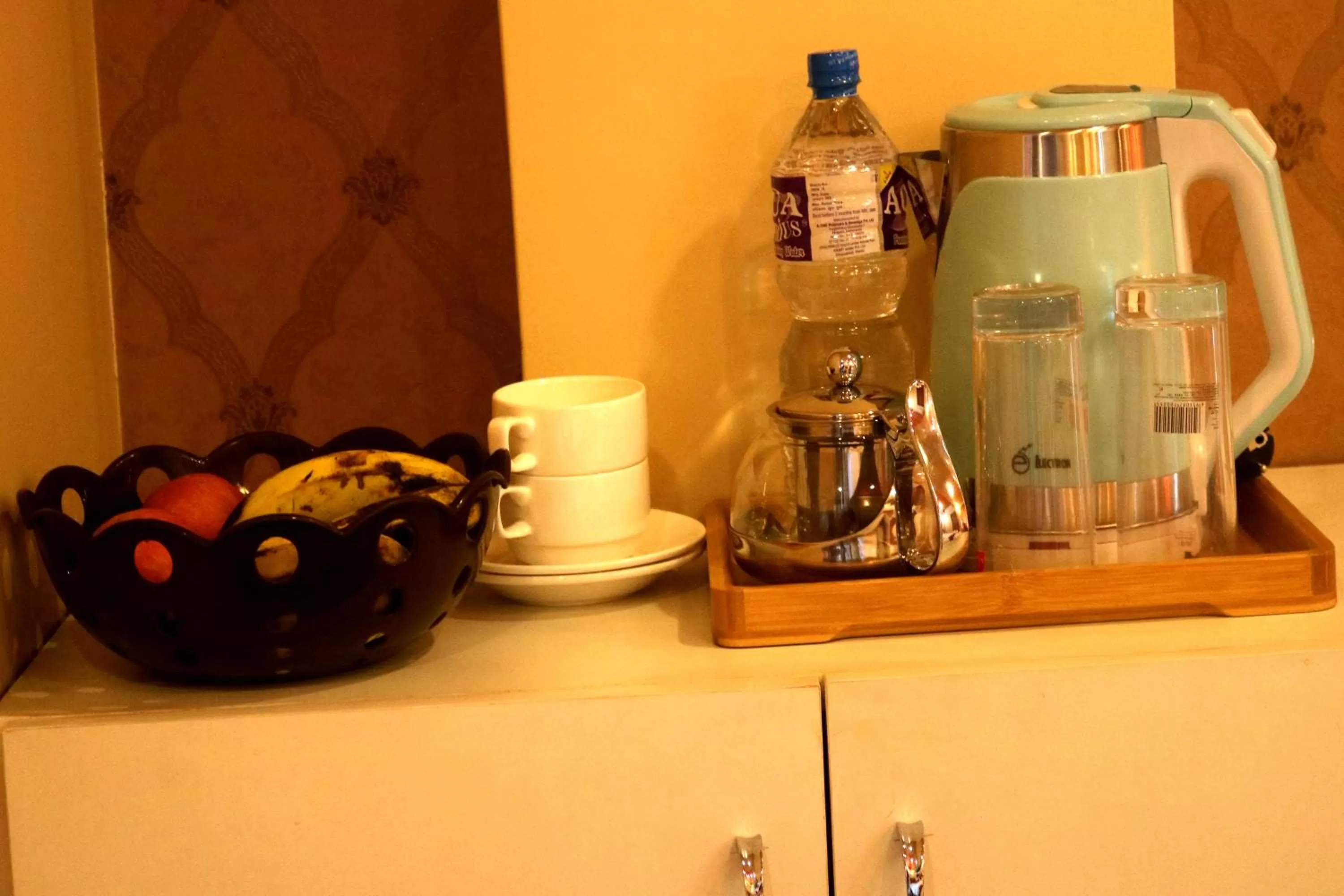 Coffee/tea facilities in Hotel Family Ties Pvt. Ltd.