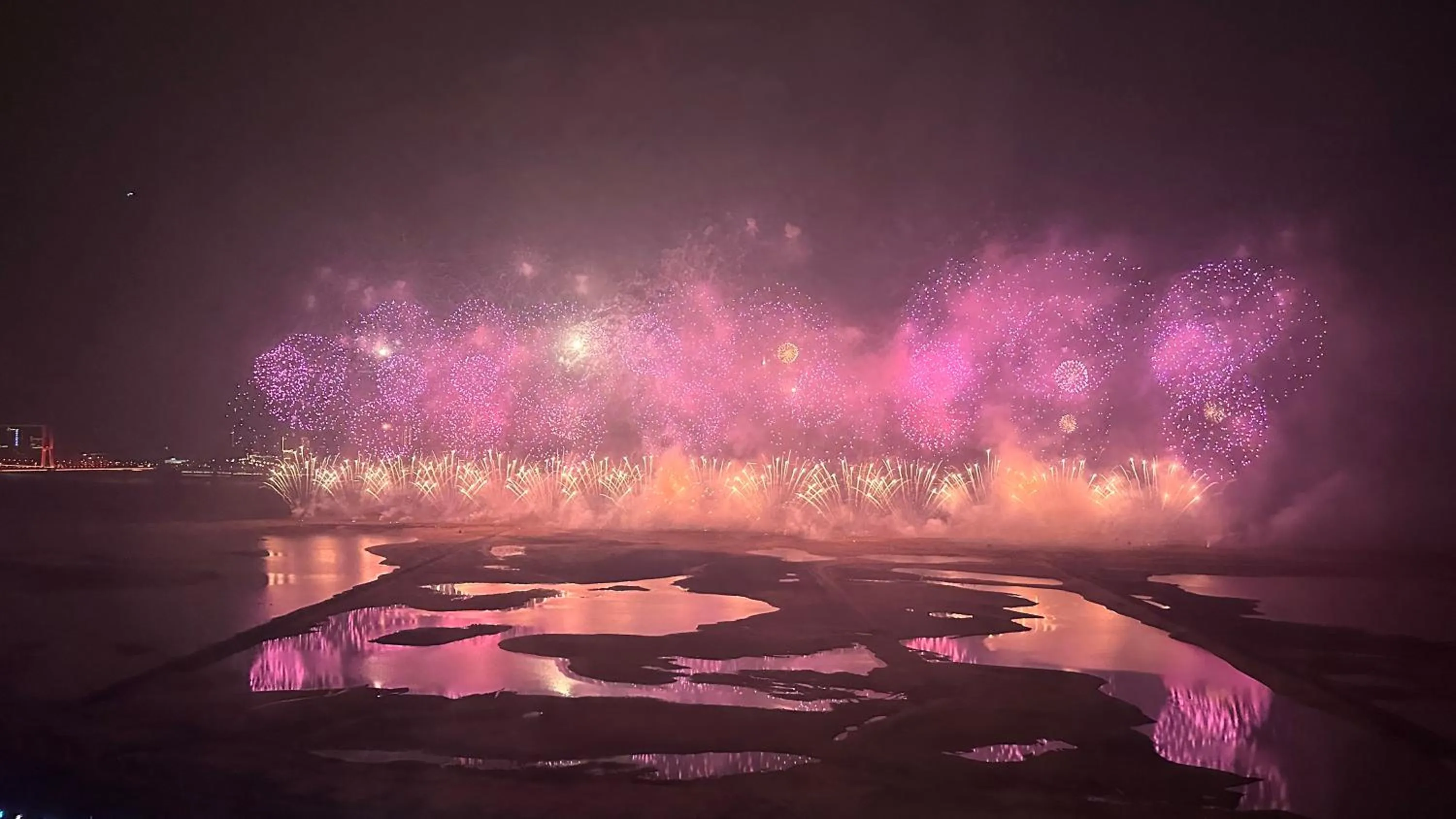 View (from property/room) in Shangri-La Nanchang丨All room offer river views Just one stop from the Pavilion of Prince Teng