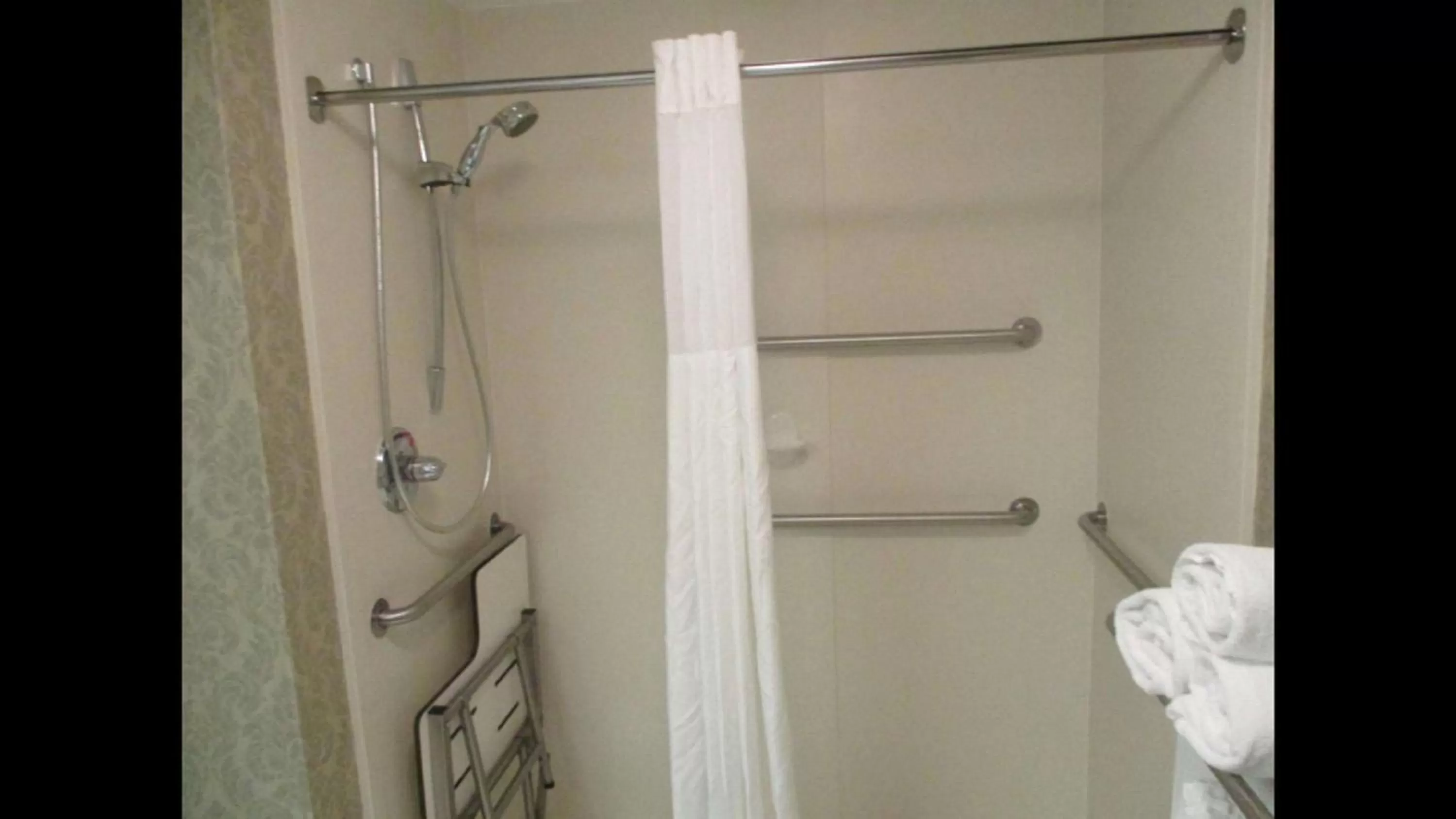 Queen Room with Mobility Accessible Roll-In Shower in SureStay Plus Hotel by Best Western Norman