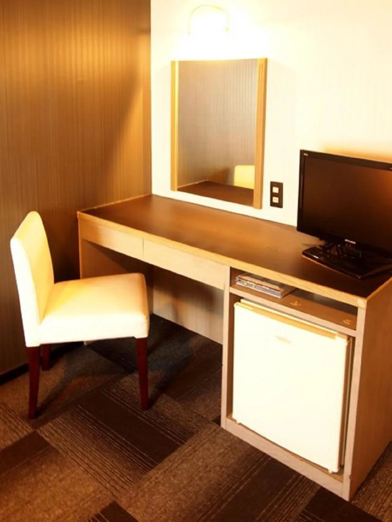 TV and multimedia in HOTEL LiVEMAX Osaka Namba