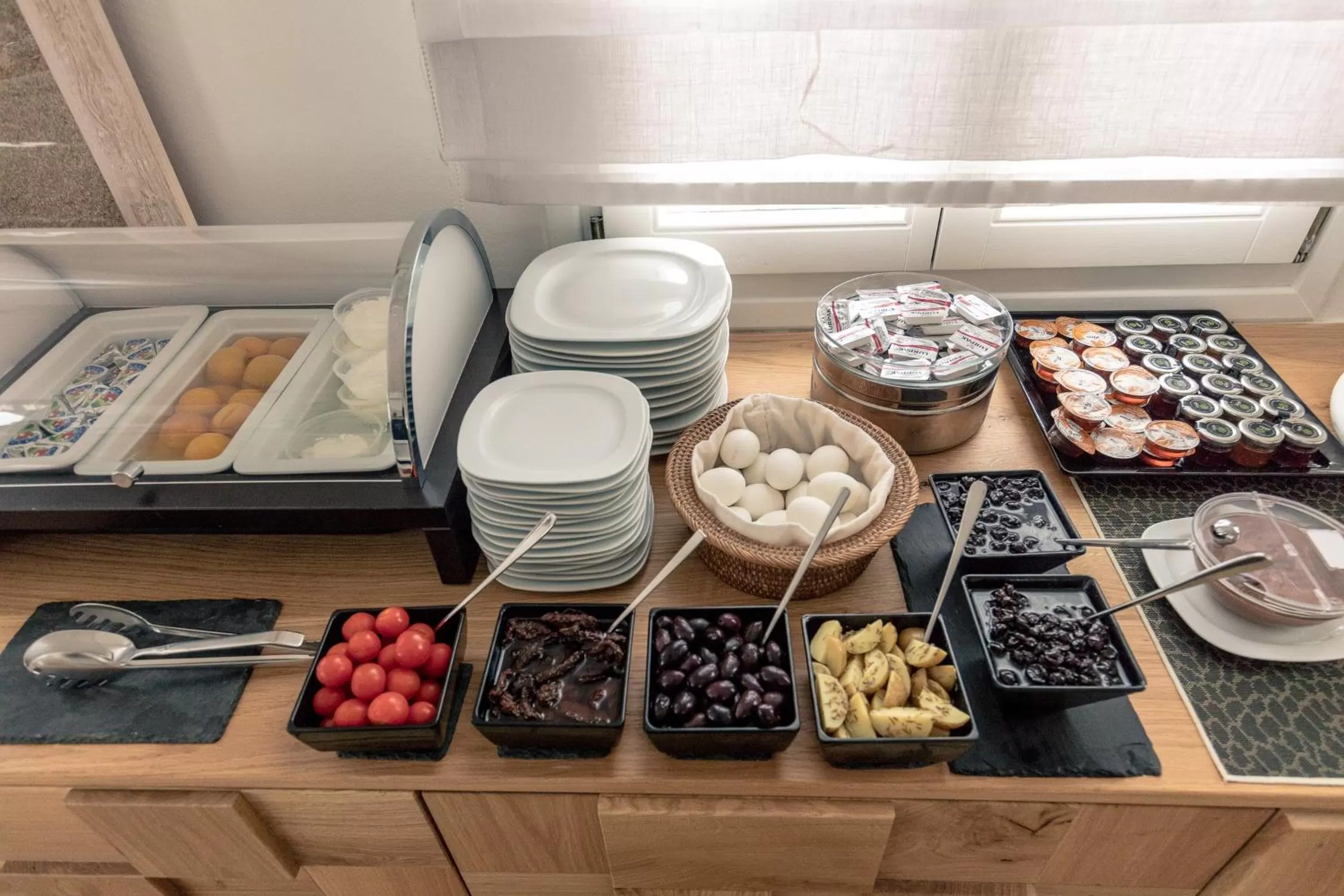 Breakfast in Harmony Boutique Hotel