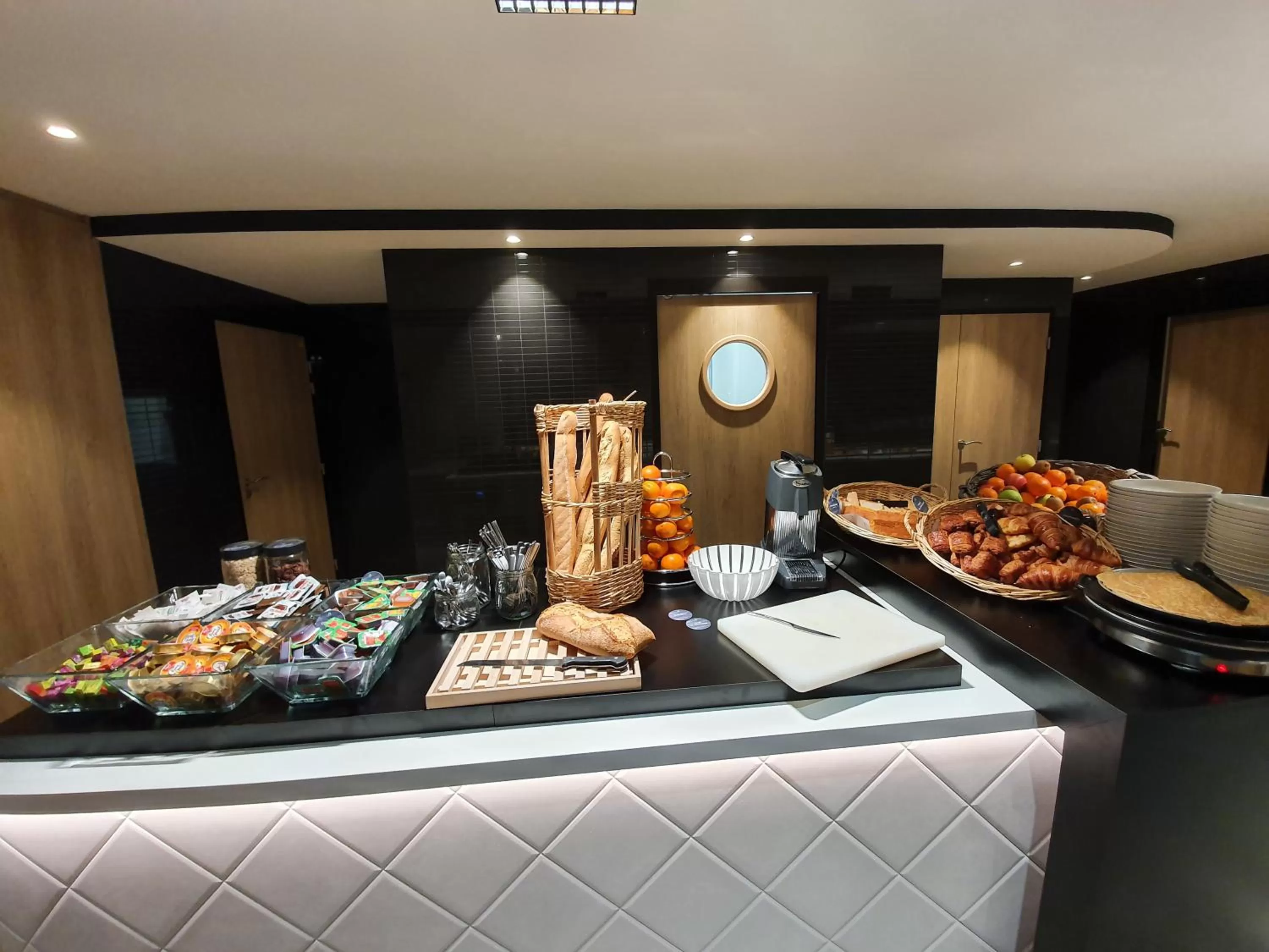 Food and drinks in Campanile Chartres