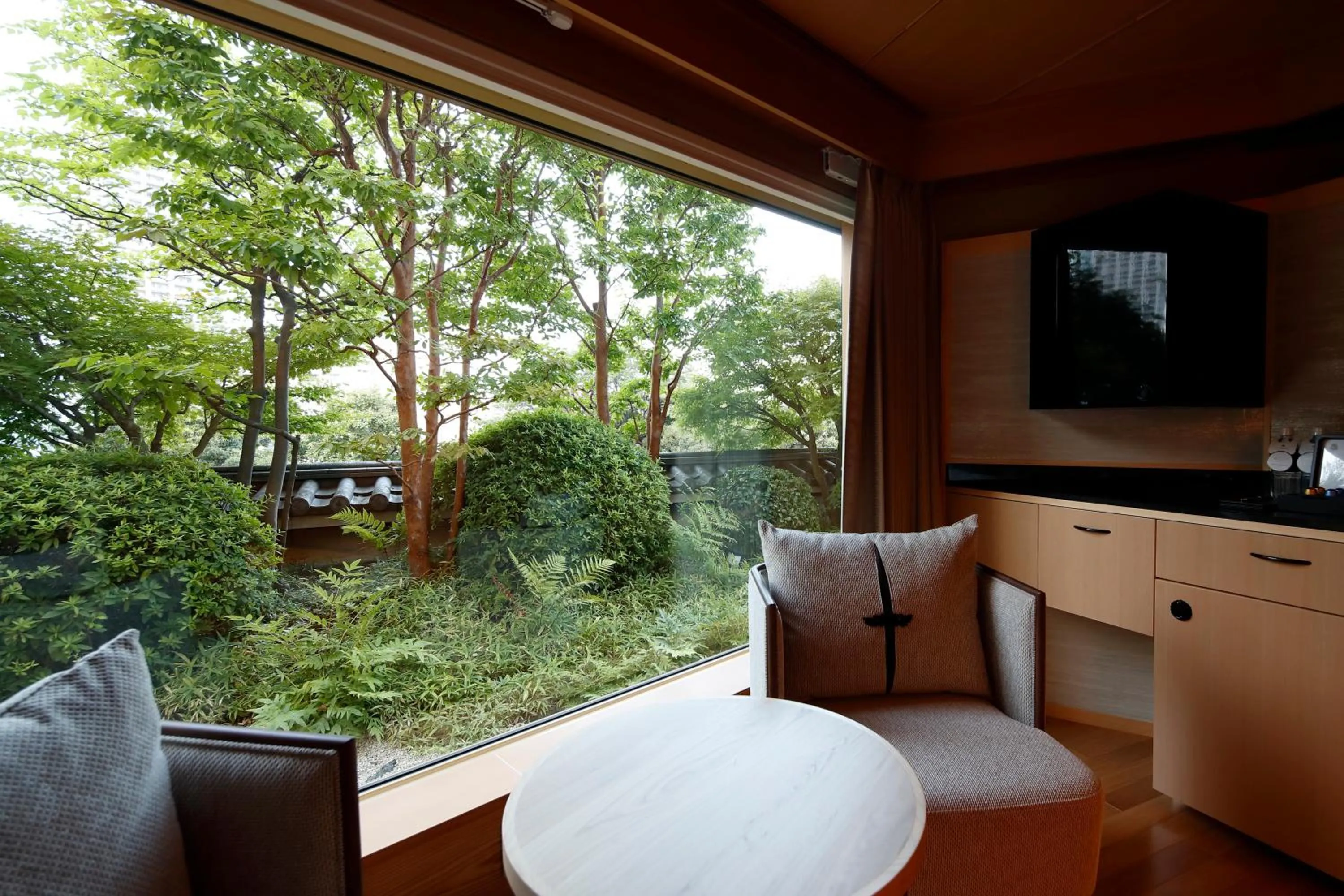 Photo of the whole room in Hotel Gajoen Tokyo