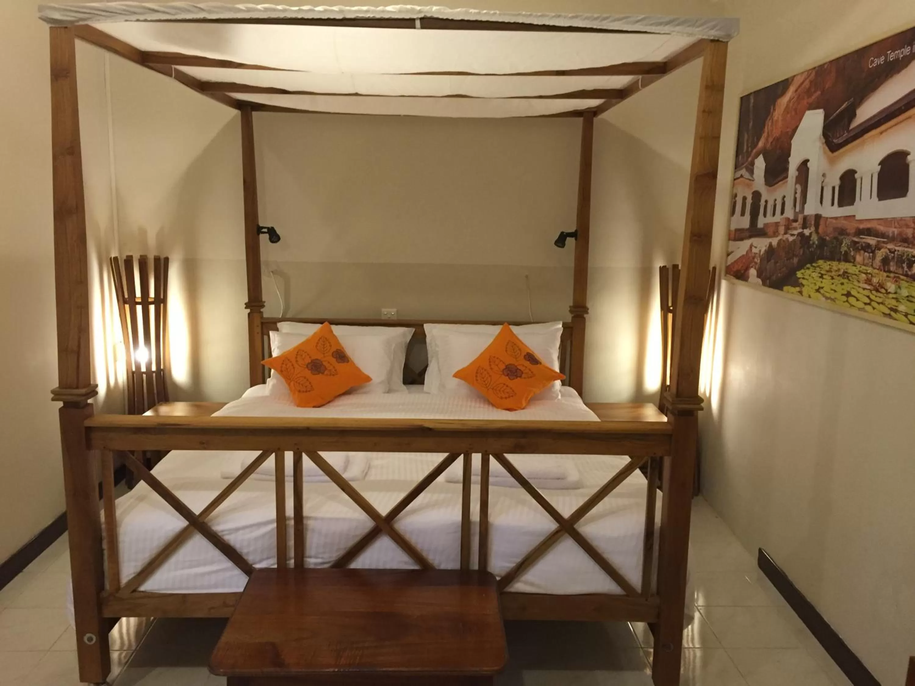 Photo of the whole room, Bed in Le leopard d 'argent