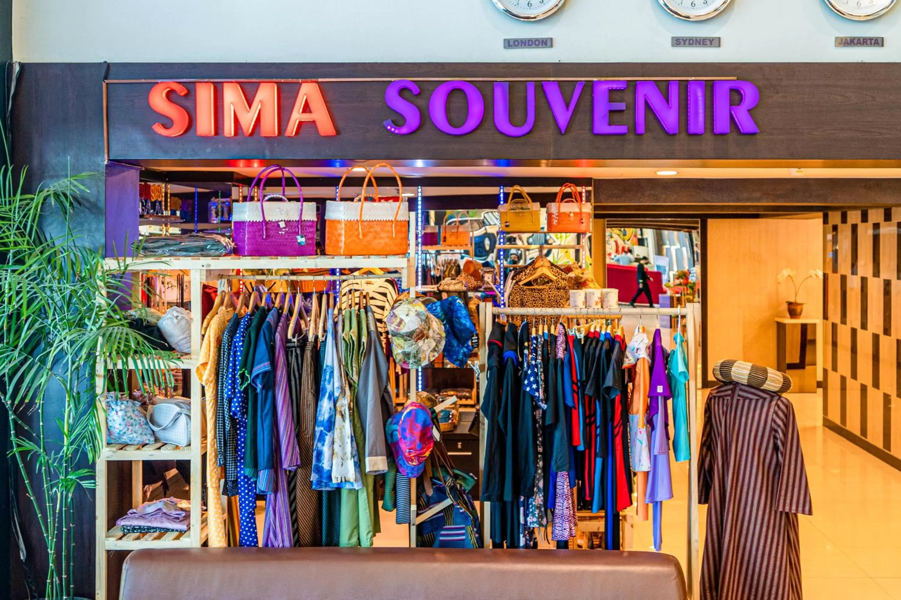 On-site shops in Swiss-Belinn Malang