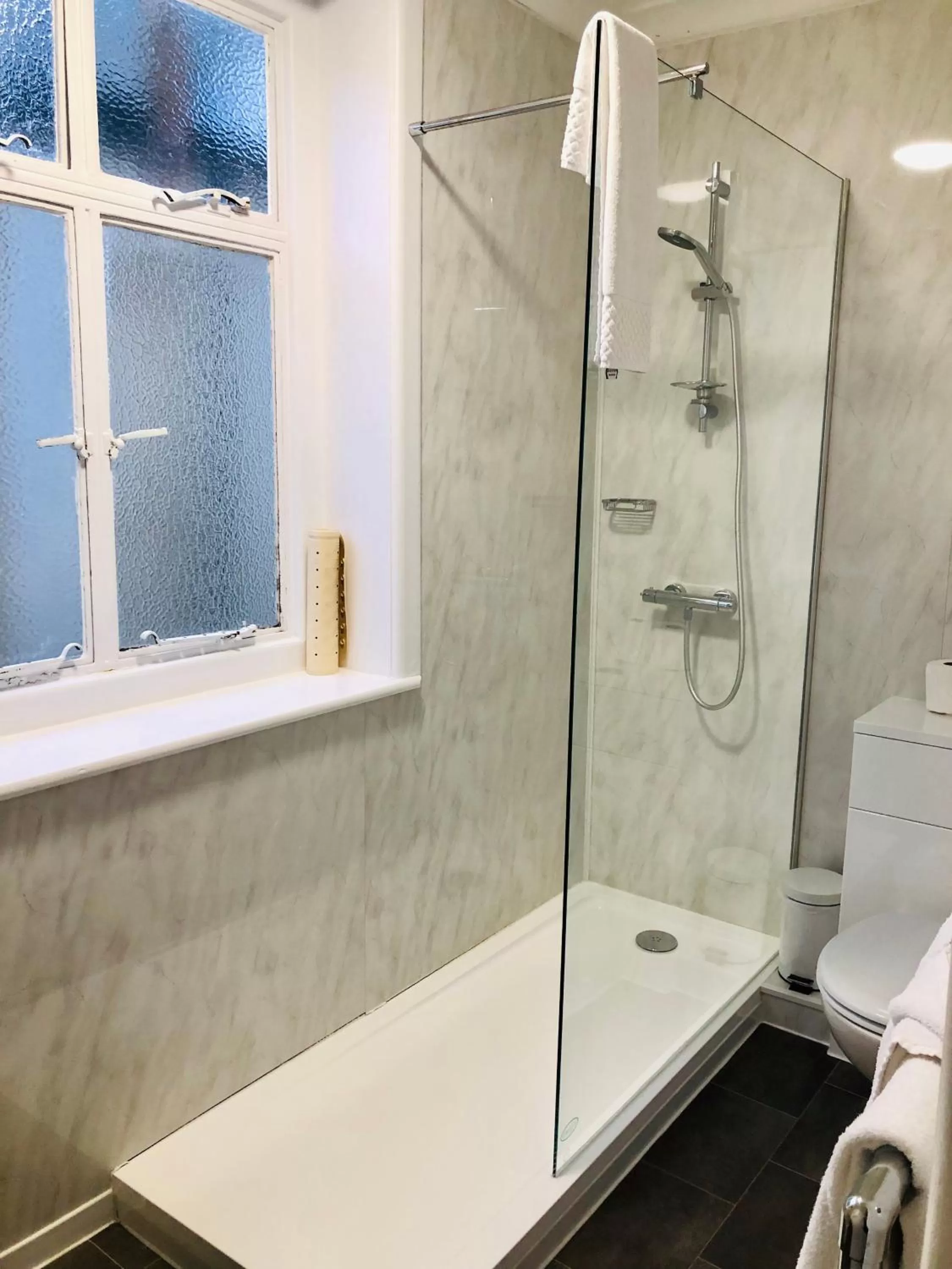 Bathroom in Cottonwood Boutique