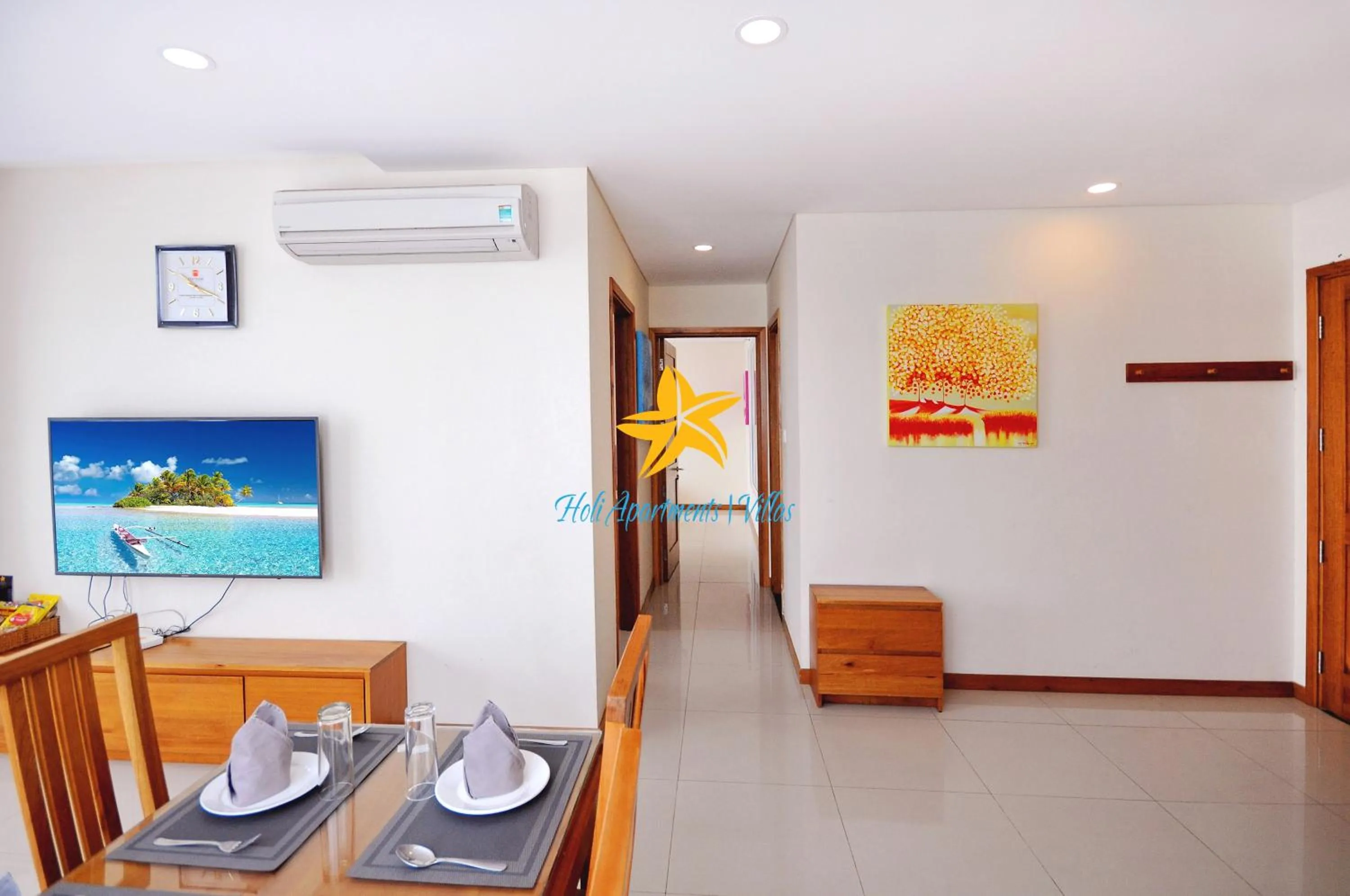 Holi Beach Hotel & Apartments