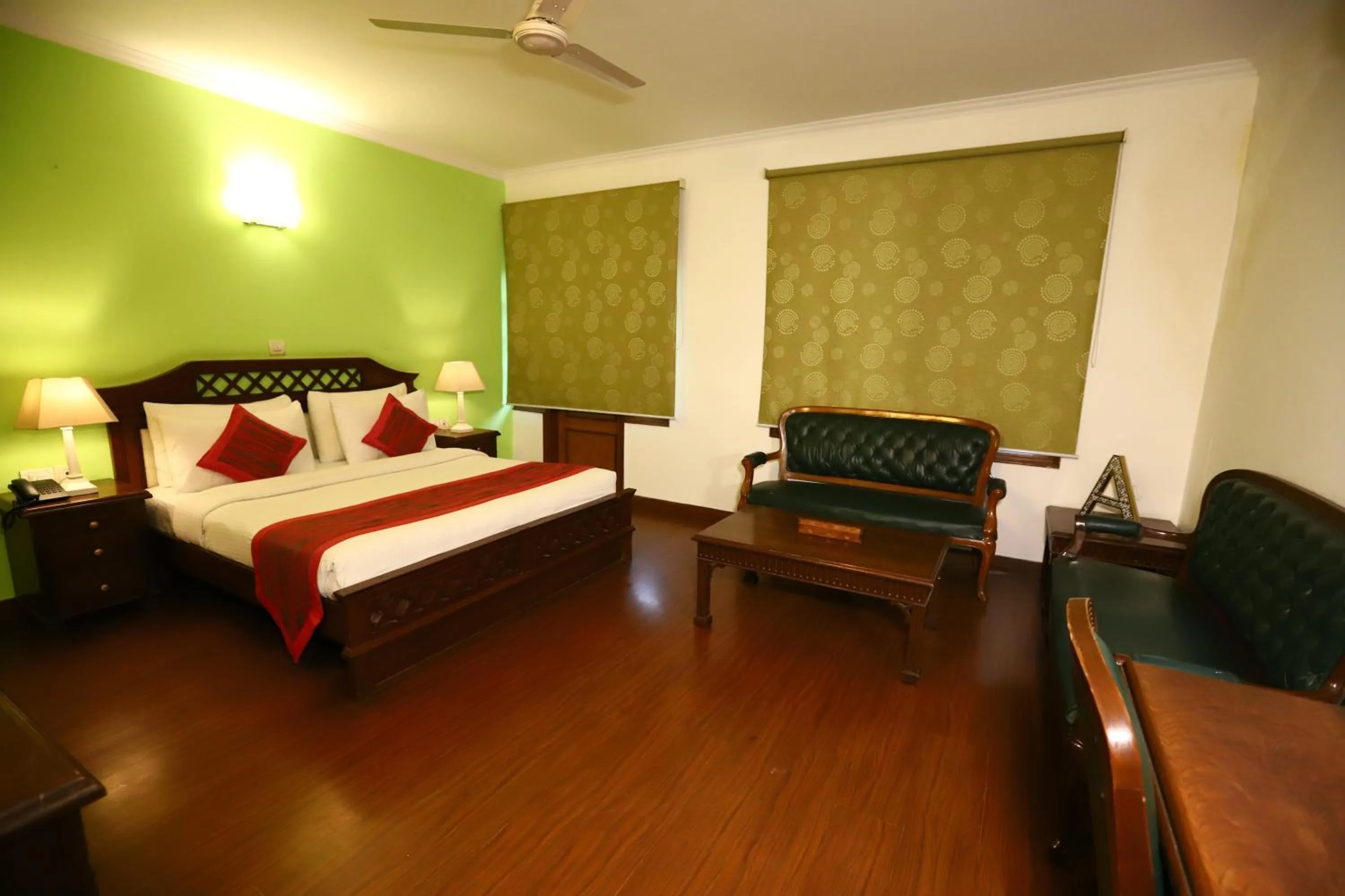 Photo of the whole room, Bed in Hotel Ambica Palace AIIMS New Delhi - Couple Friendly Local ID Accepted