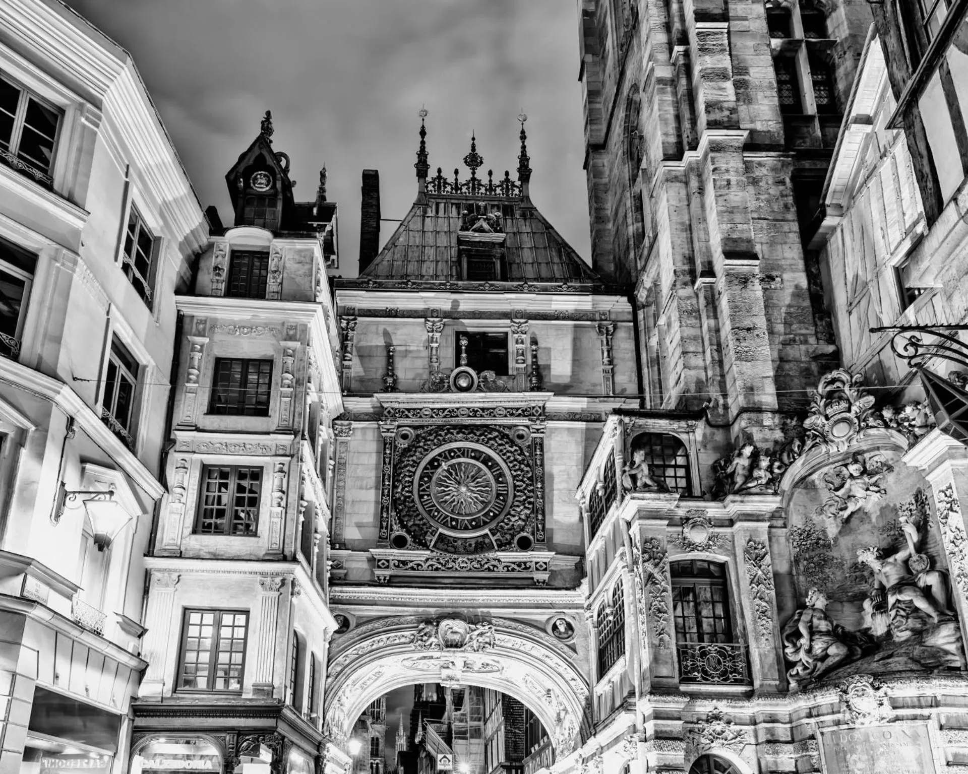 Activities in Vieille tour Hotel centre Rouen