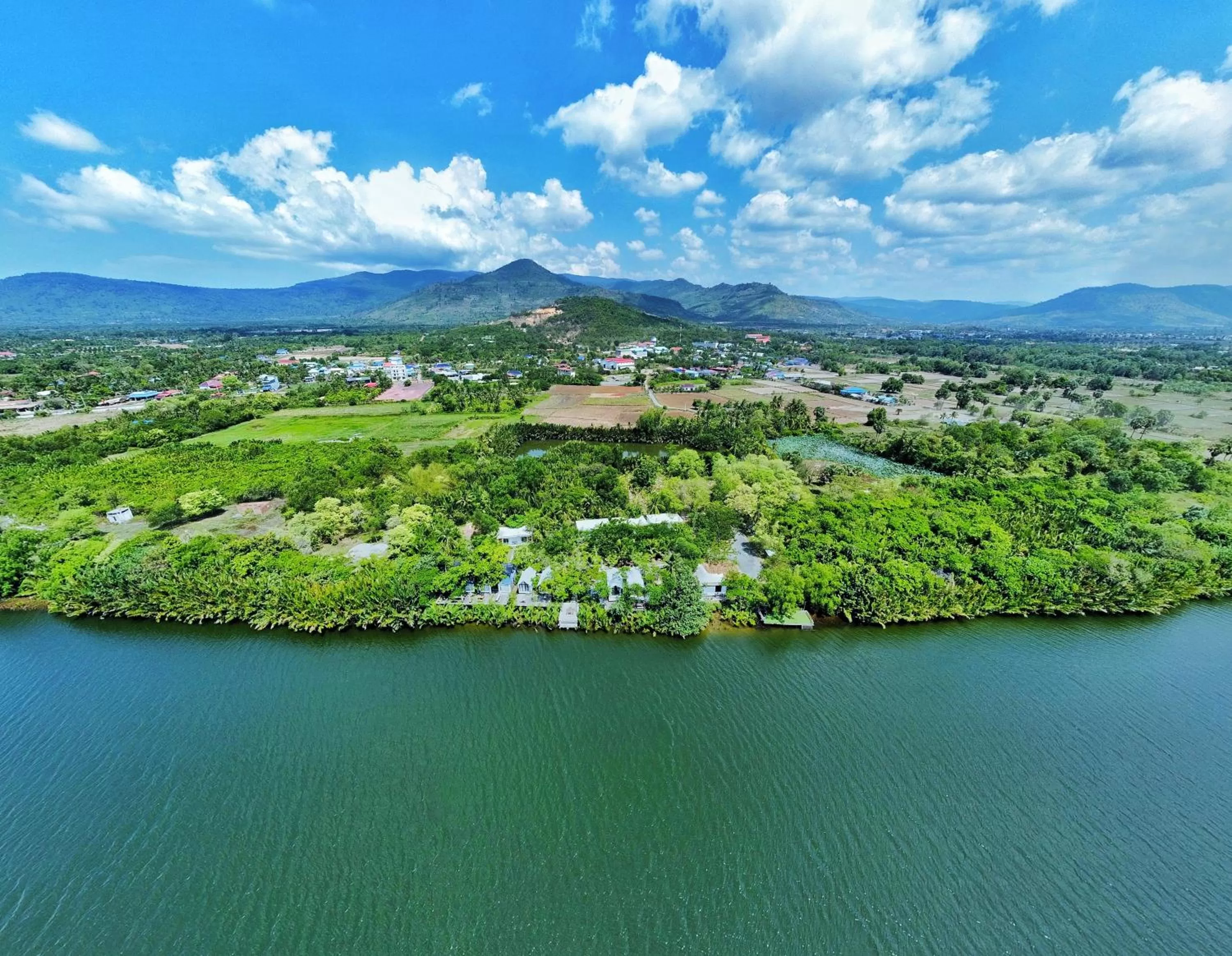 Bird's eye view, Bird's-eye View in Kampot Riverfront Boutique