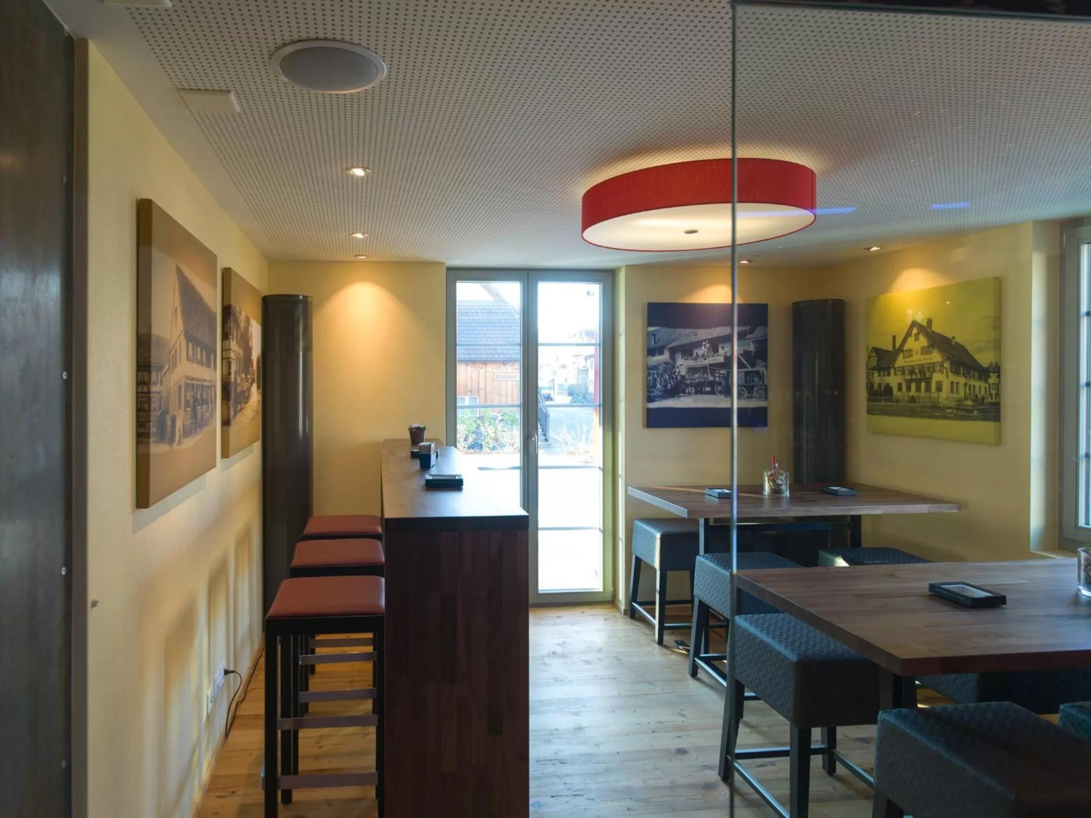 Lounge or bar, Dining Area in Gasthaus Sternen