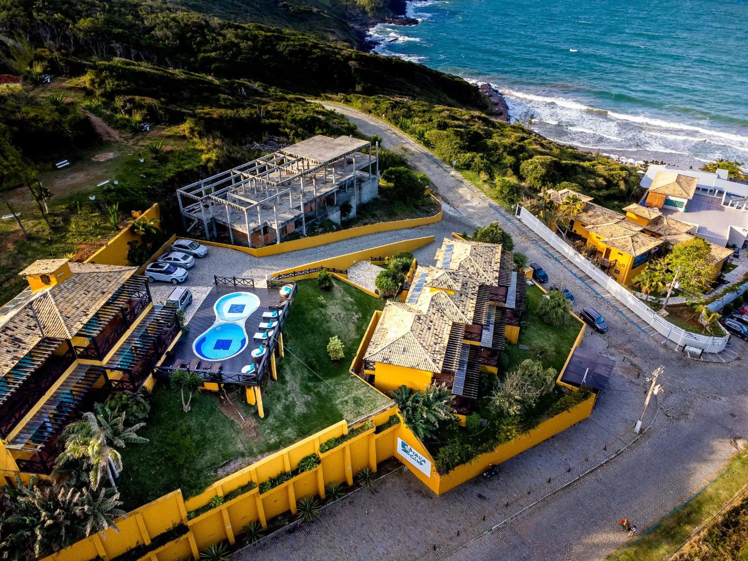 Facade/entrance in Hotel Pousada Brava Club
