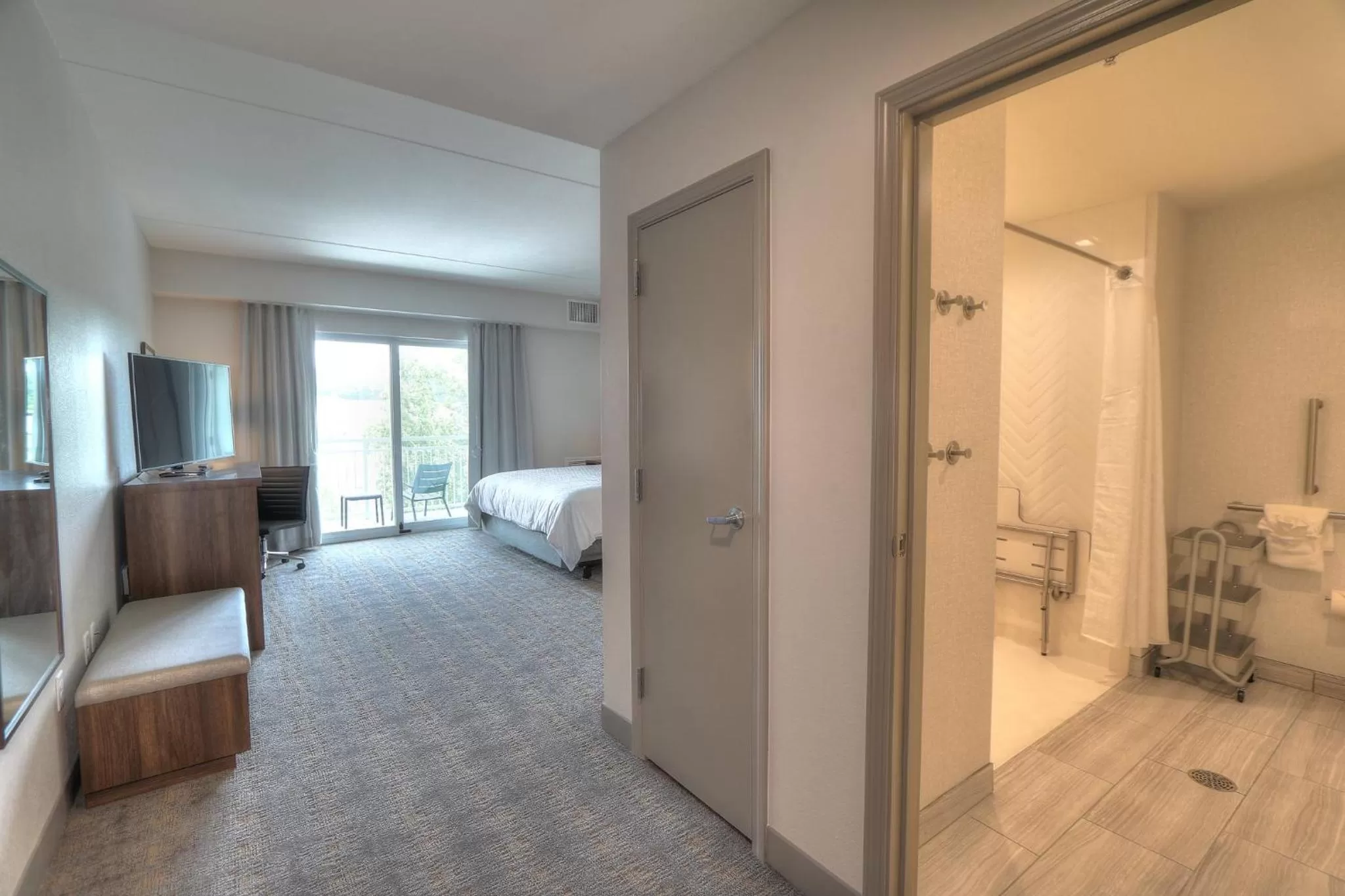 Photo of the whole room in Holiday Inn & Suites Pigeon Forge Convention Center by IHG