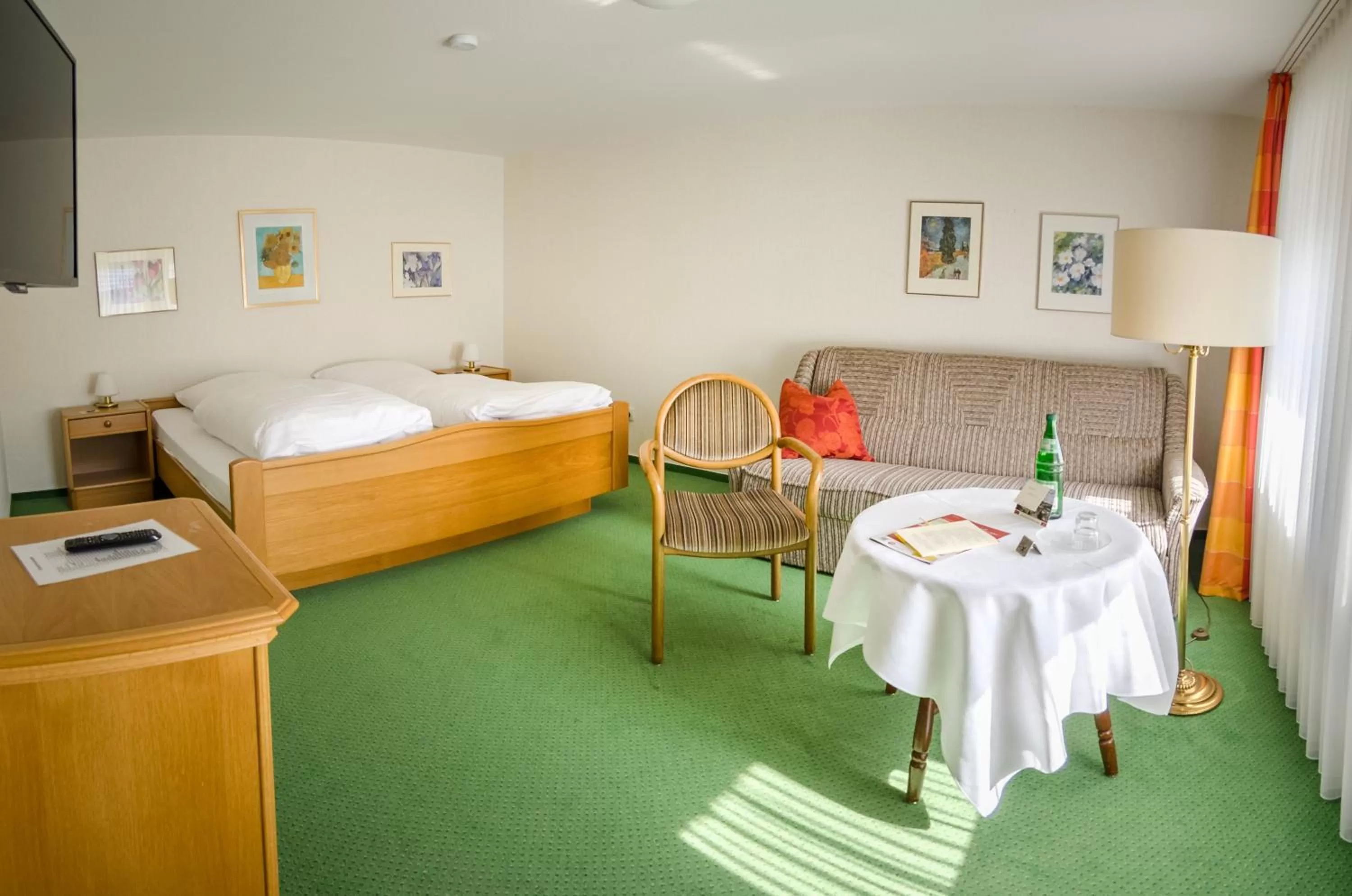 Bedroom, Bed in Westfalenhof Garni