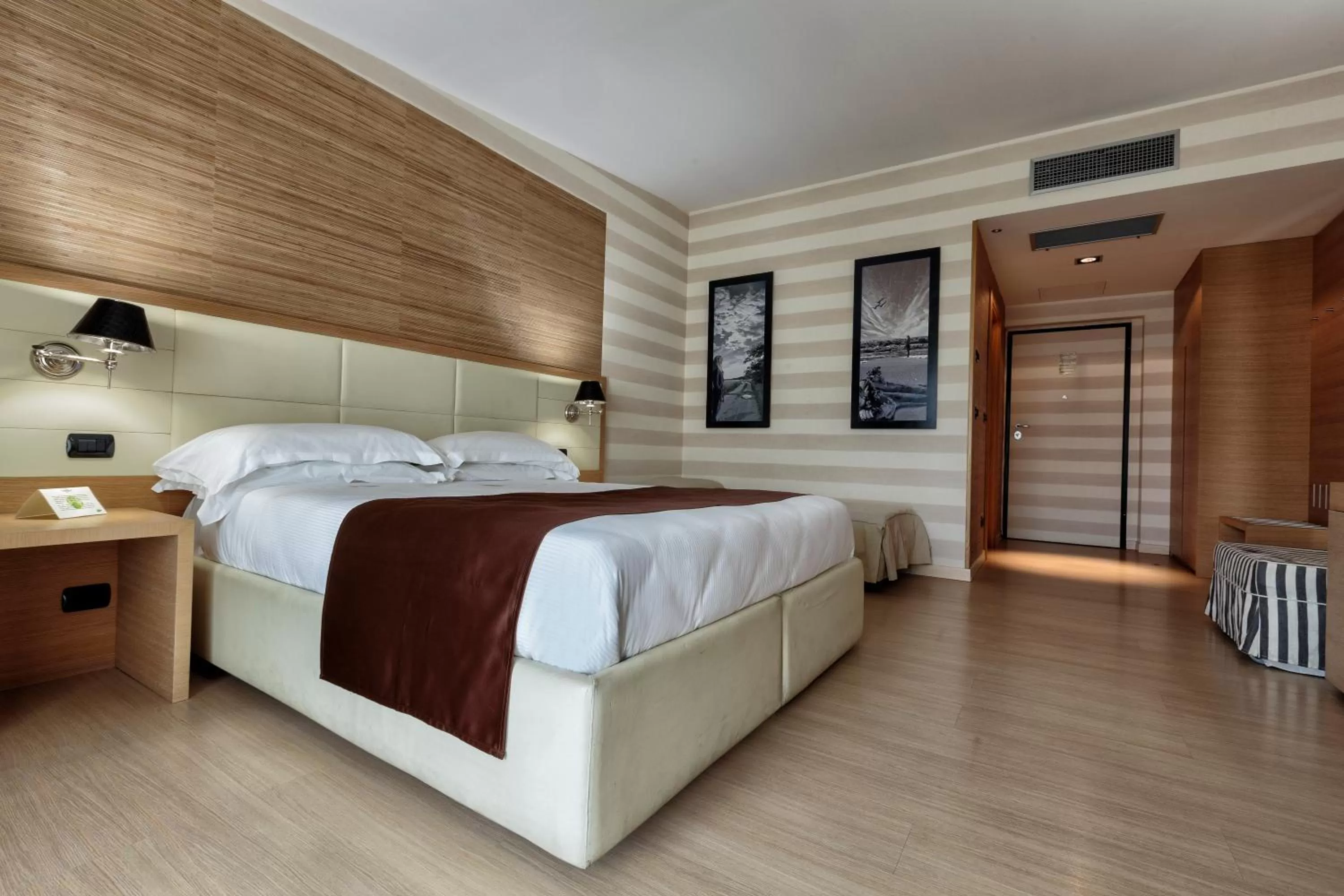 Pets, Bed in Hotel Pineta Wellness & Spa