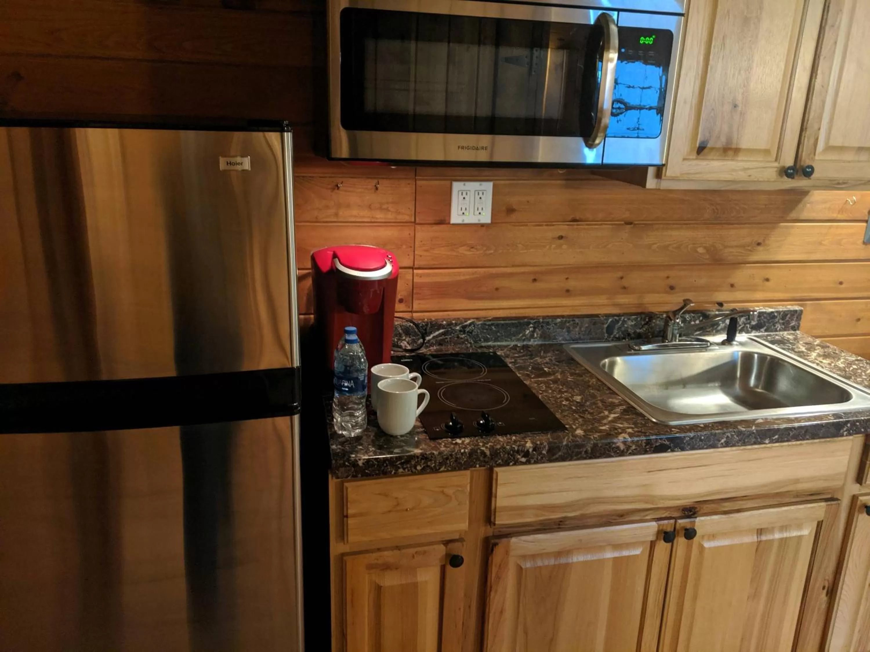 Kitchen or kitchenette in Stateline Cabin