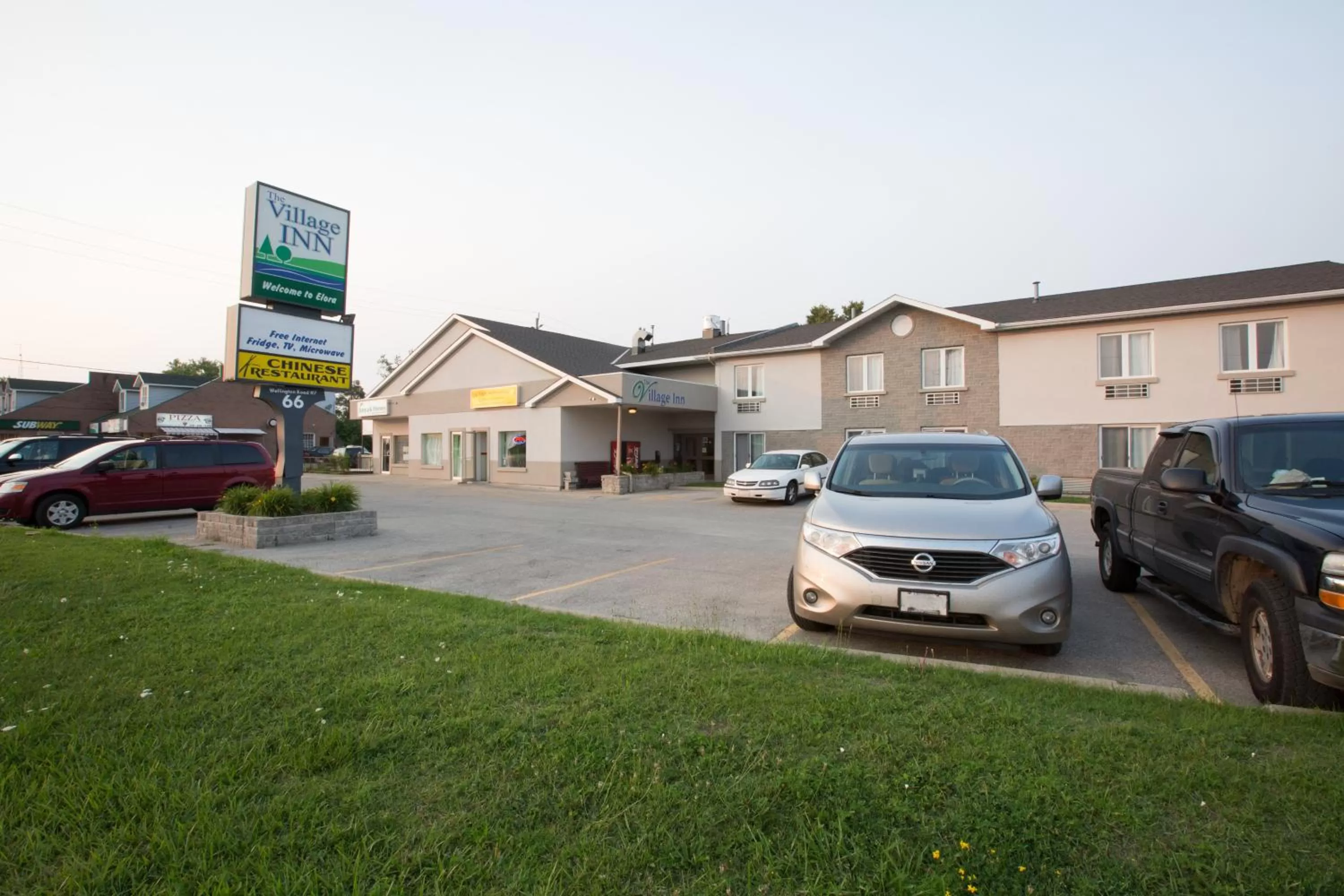 Restaurant/places to eat in The Village Inn