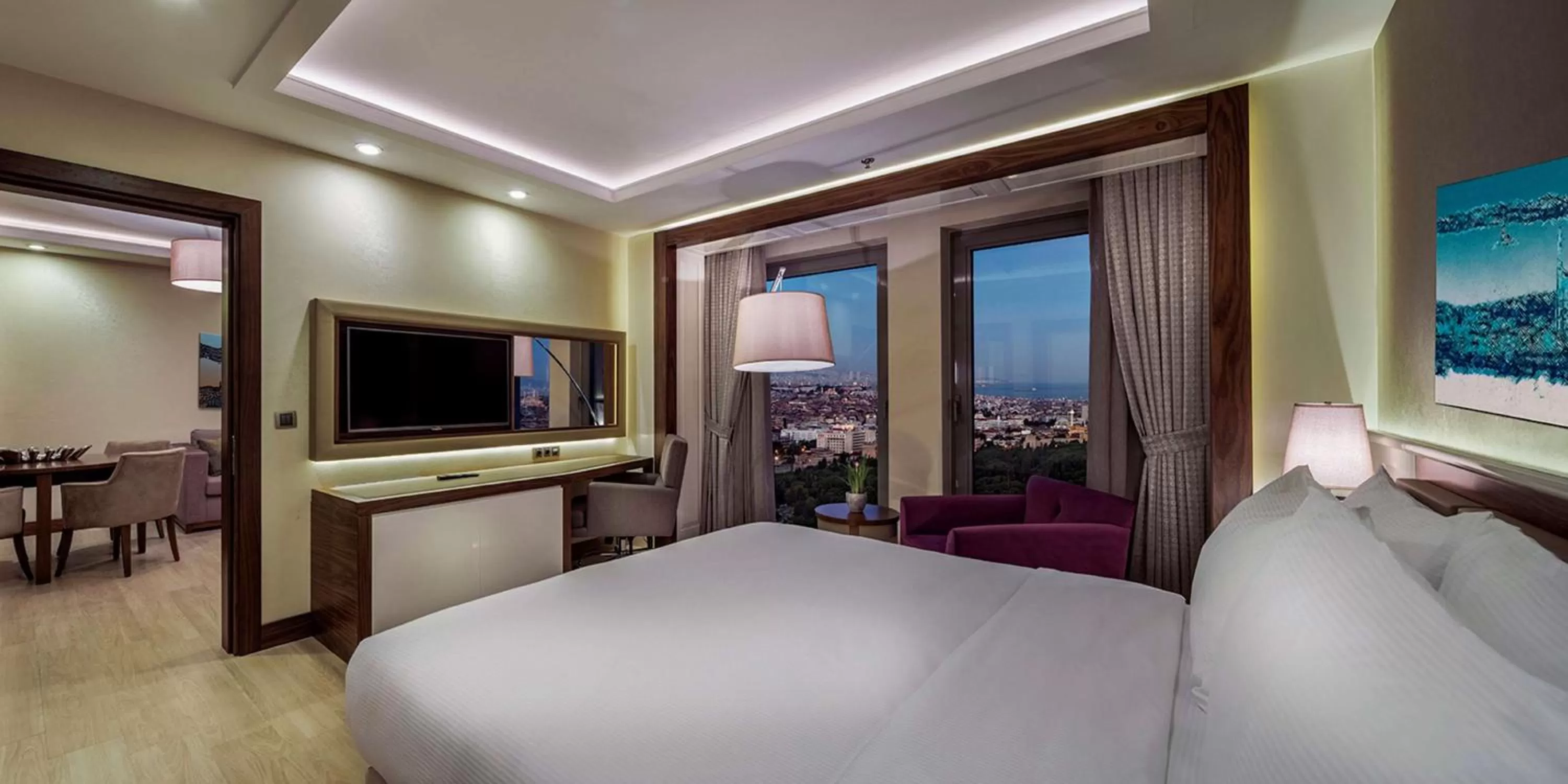 Bed in Doubletree By Hilton Istanbul Topkapi