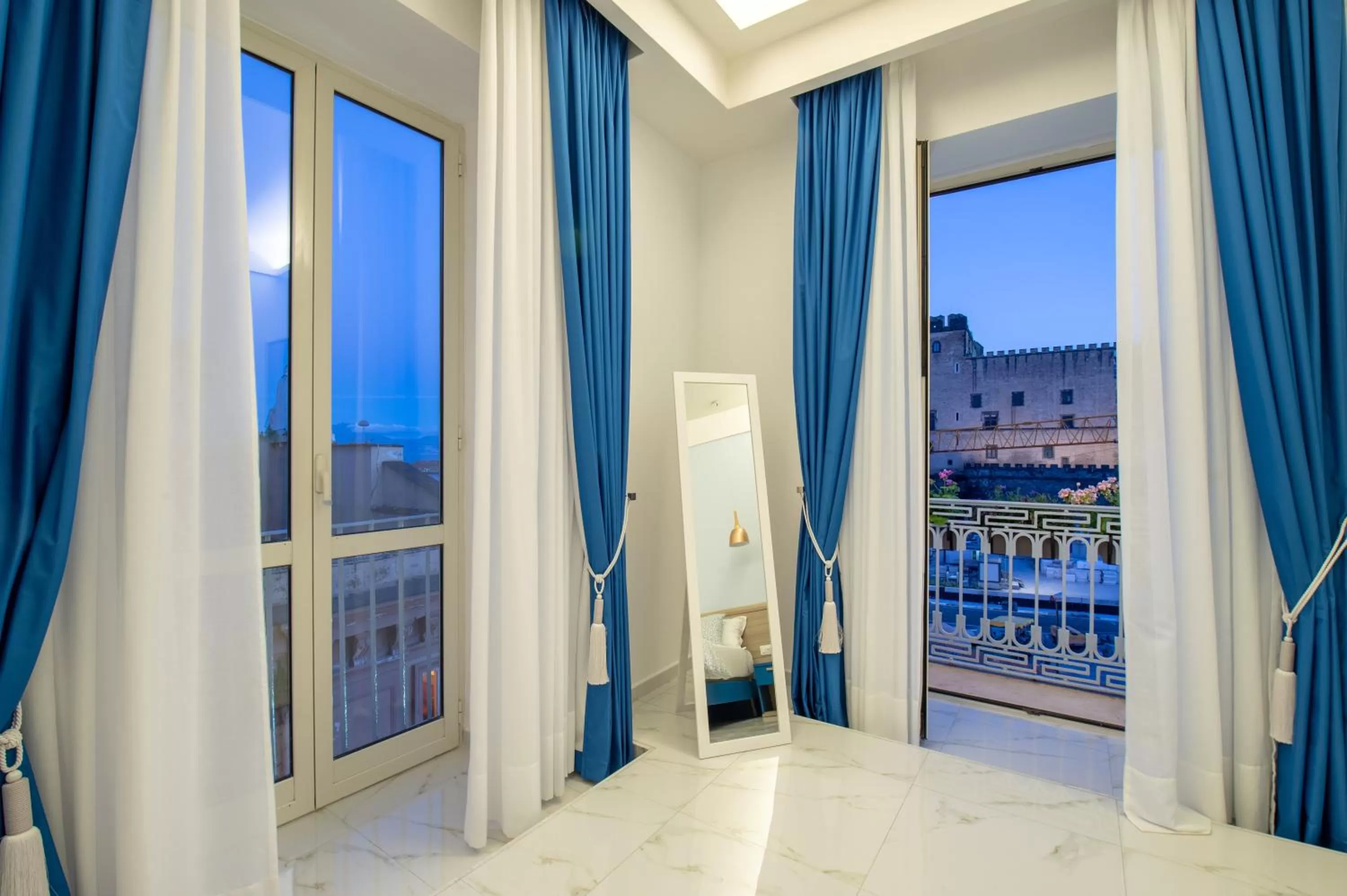 Nearby landmark in MAIN - Municipio