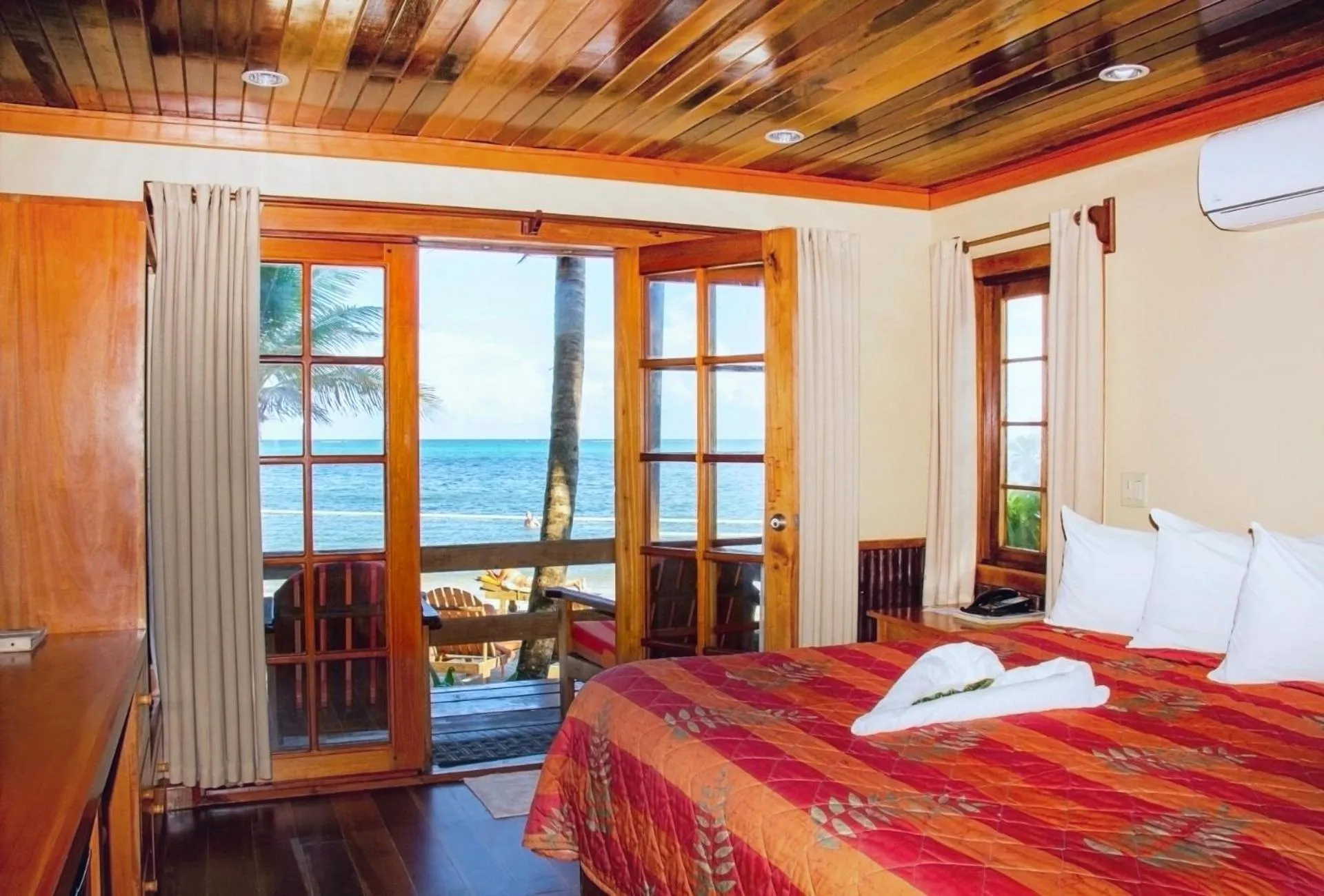 Bed in Ramon's Village Resort