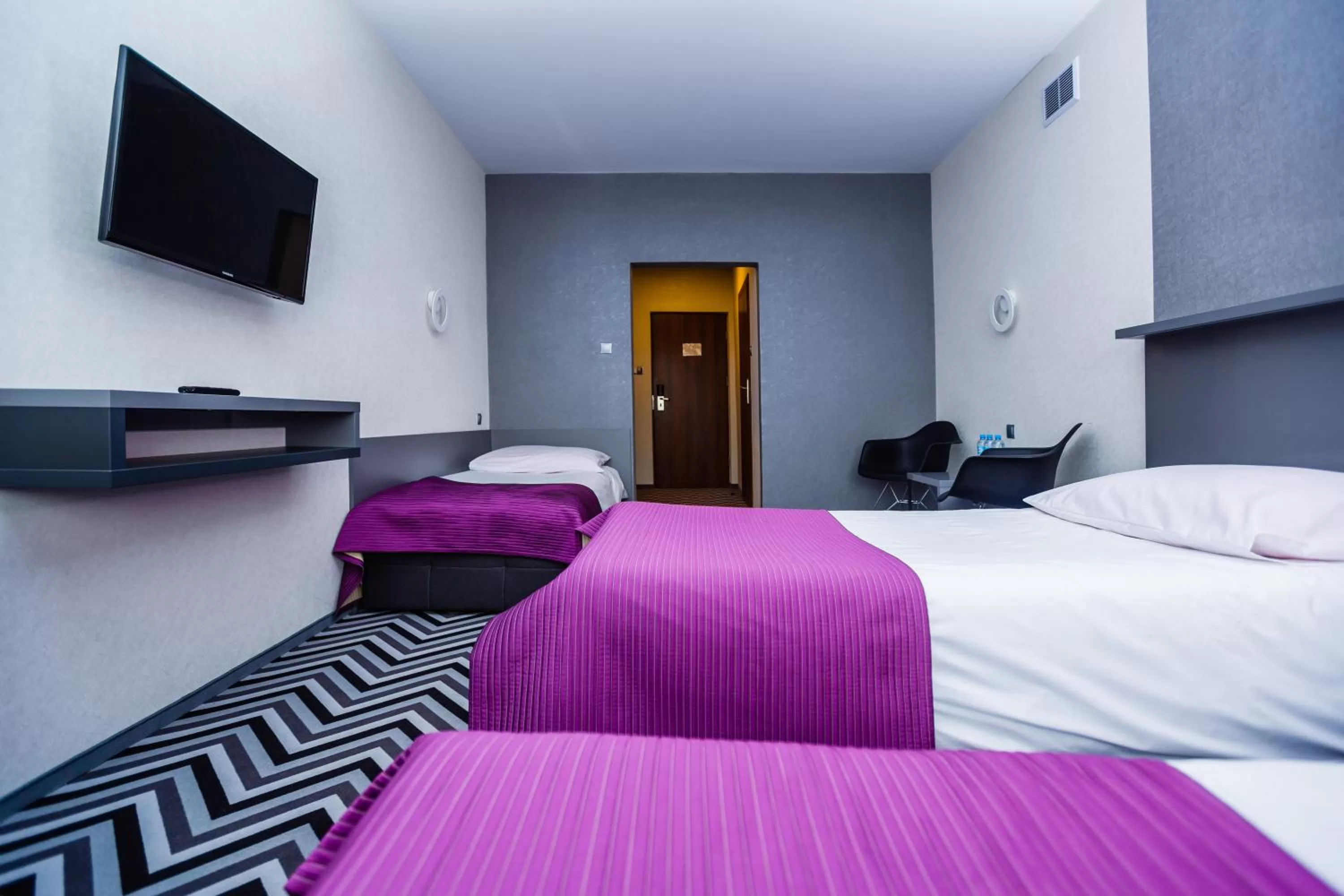 Photo of the whole room, Bed in Hotel Wyspiański